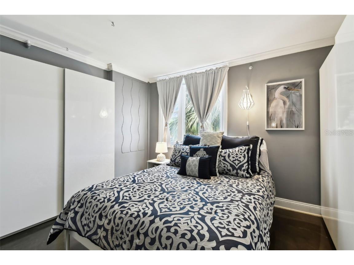 255 Dolphin Point #207 Clearwater Beach FL 33767 TB8398066 image25