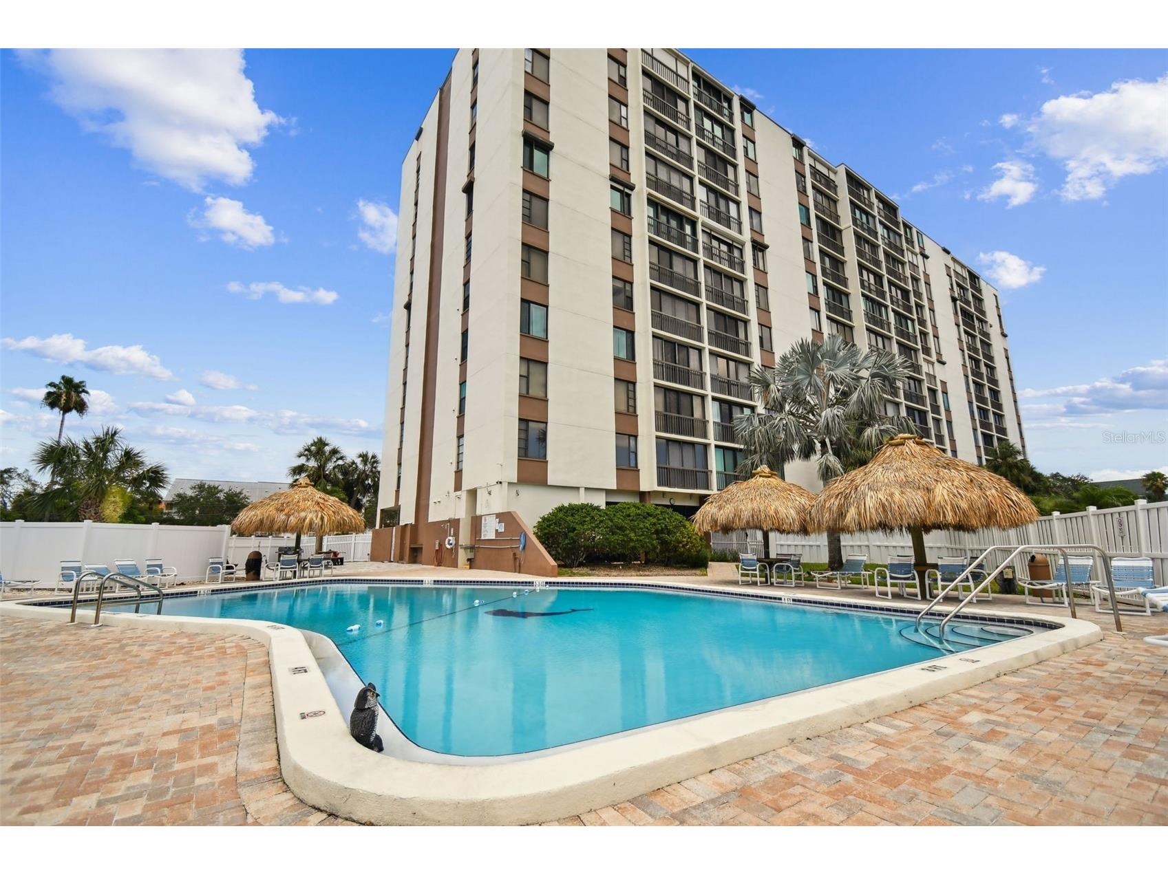 255 Dolphin Point #207 Clearwater Beach FL 33767 TB8506656 image2