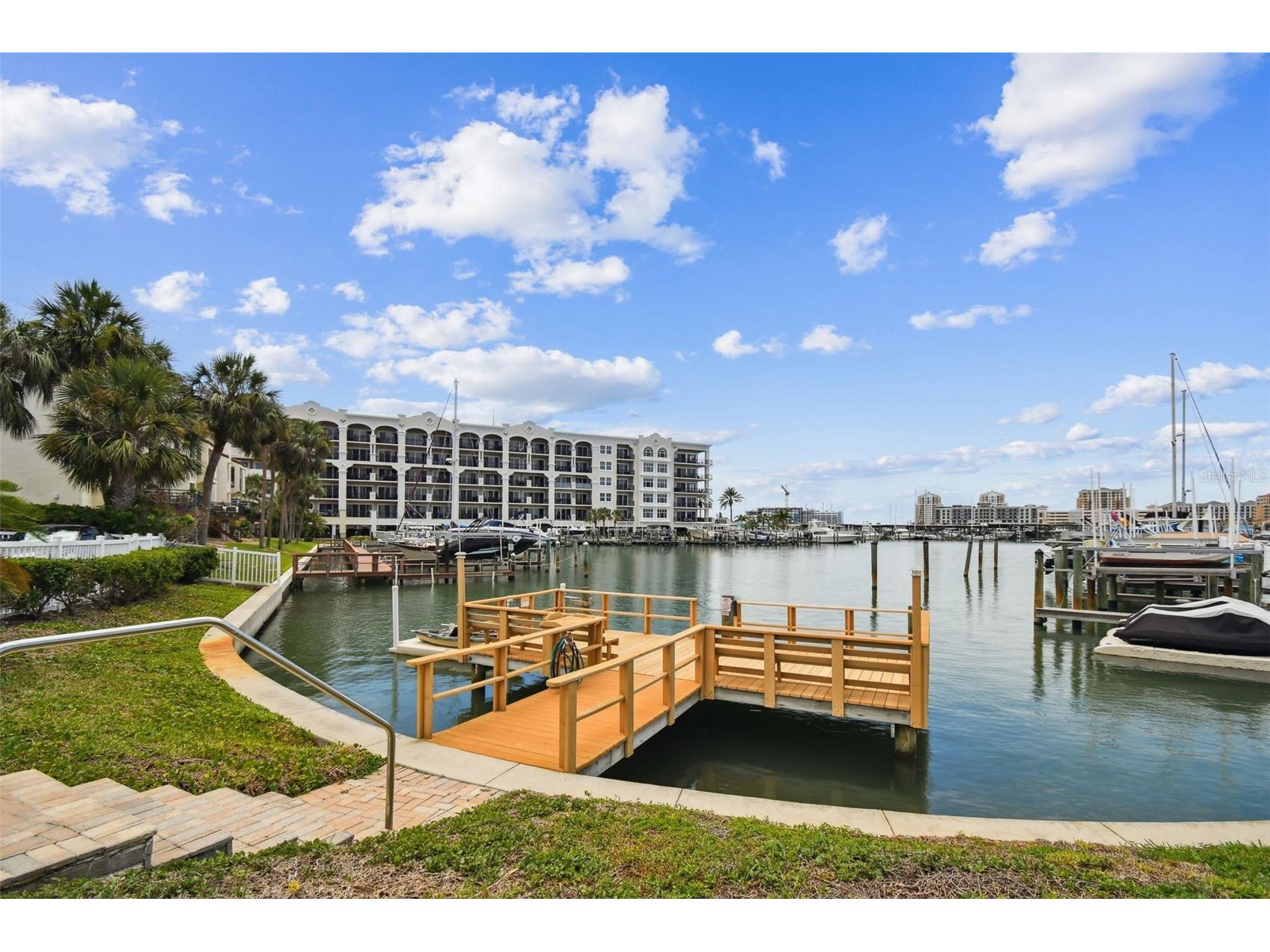 255 Dolphin Point #207 Clearwater Beach FL 33767 TB8506656 image29