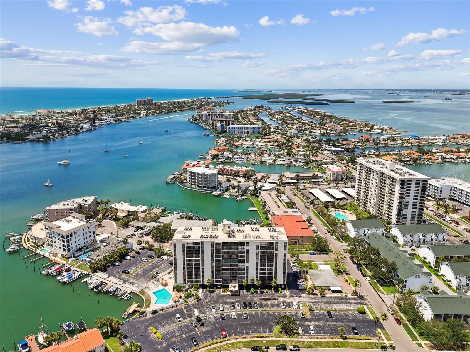 255 Dolphin Point #207 Clearwater Beach FL 33767 TB8506656 image32
