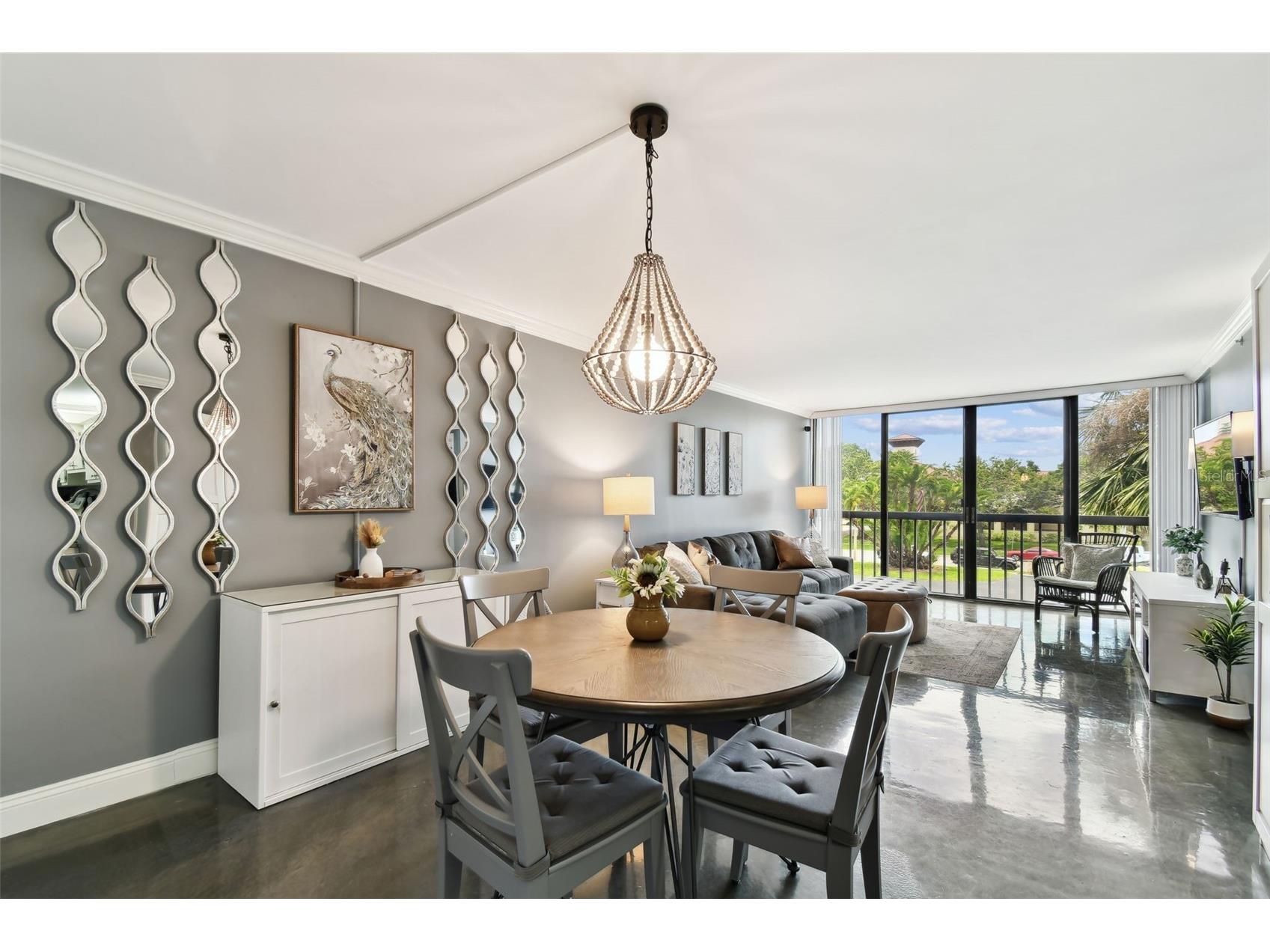 255 Dolphin Point #207 Clearwater Beach FL 33767 TB8506656 image4