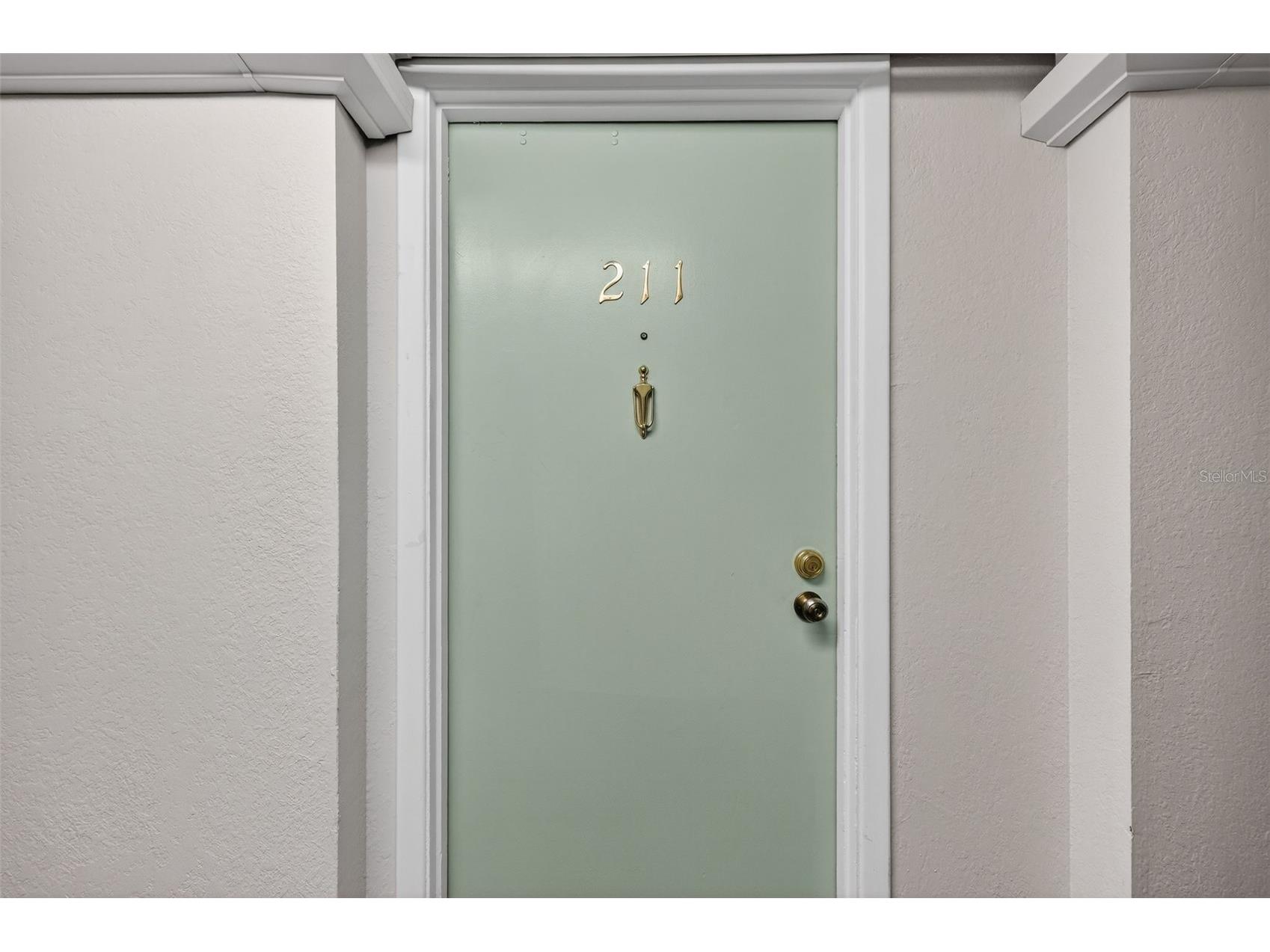 255 Dolphin Point #211 Clearwater FL 33767 TB8494349 image12