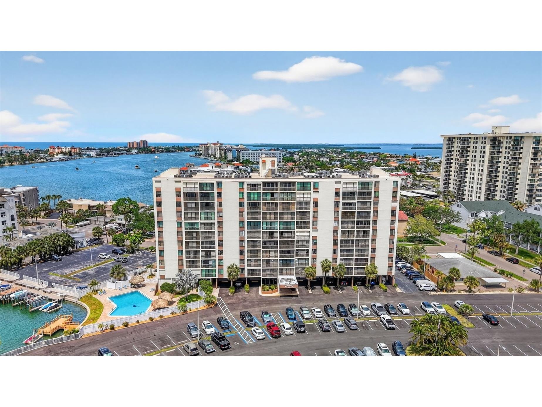 255 Dolphin Point #211 Clearwater FL 33767 TB8494349 image2