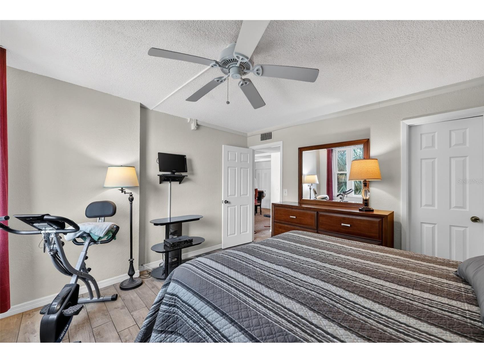 255 Dolphin Point #211 Clearwater FL 33767 TB8494349 image27