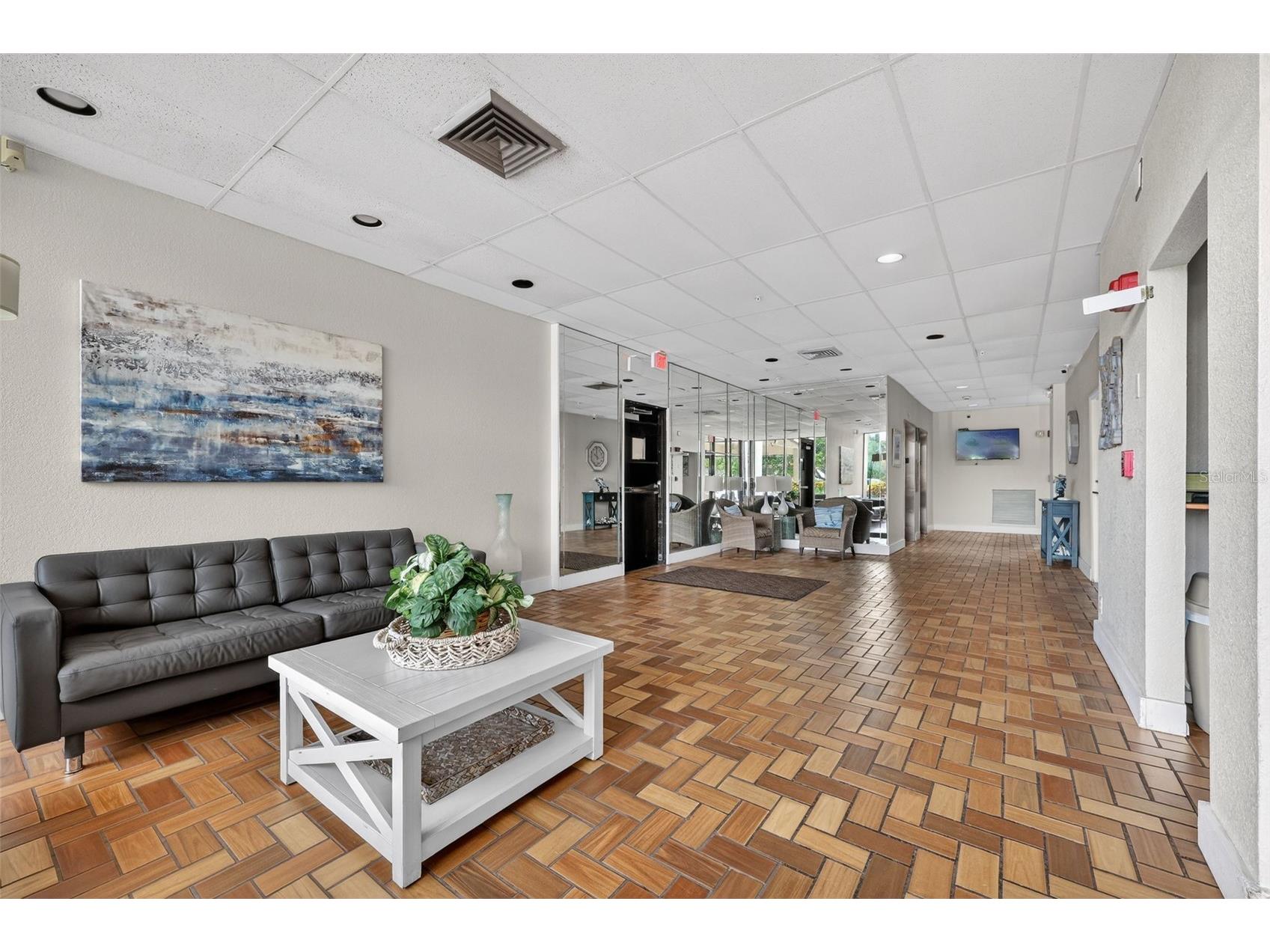 255 Dolphin Point #211 Clearwater FL 33767 TB8494349 image32