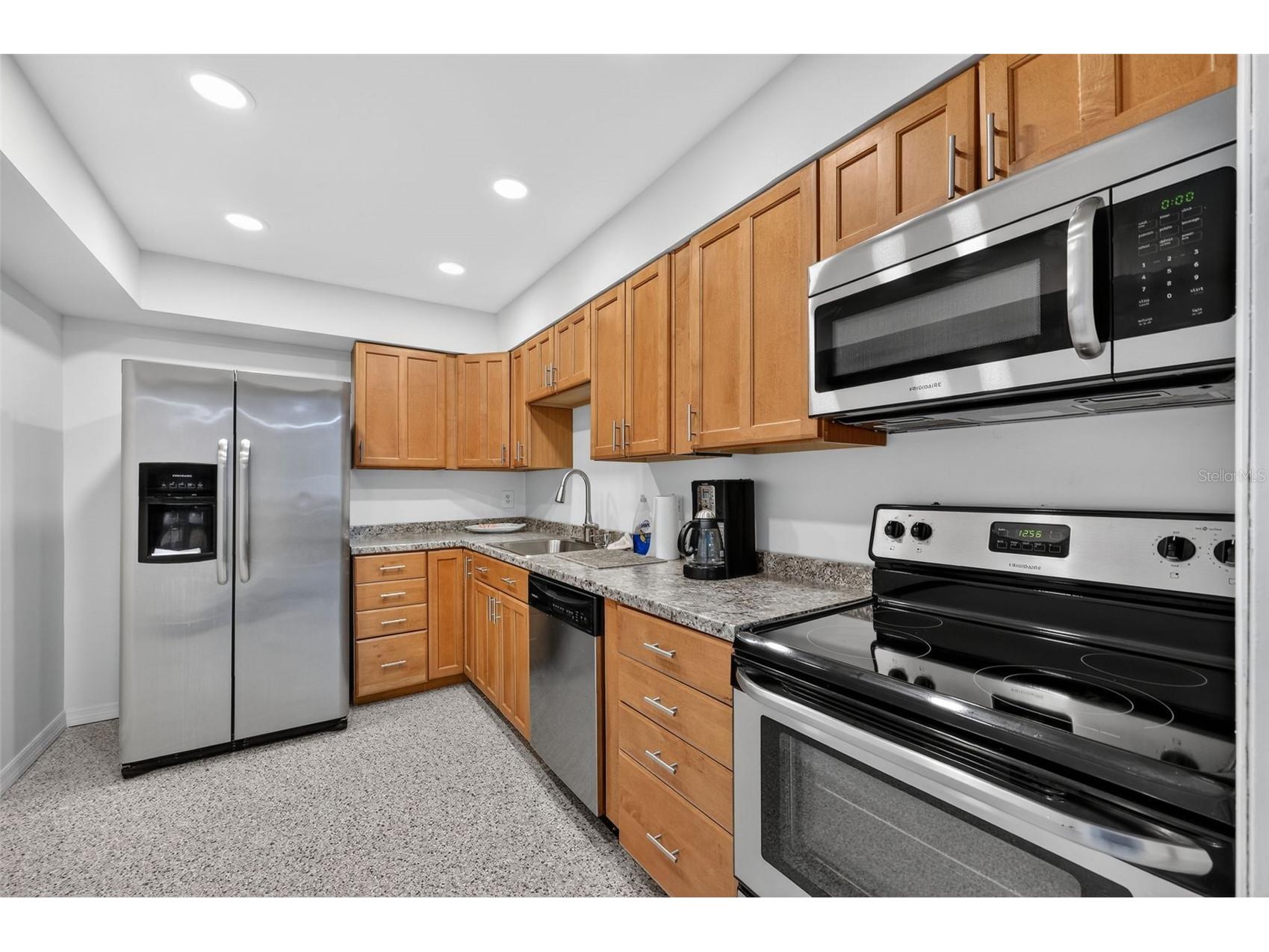 255 Dolphin Point #211 Clearwater FL 33767 TB8494349 image37