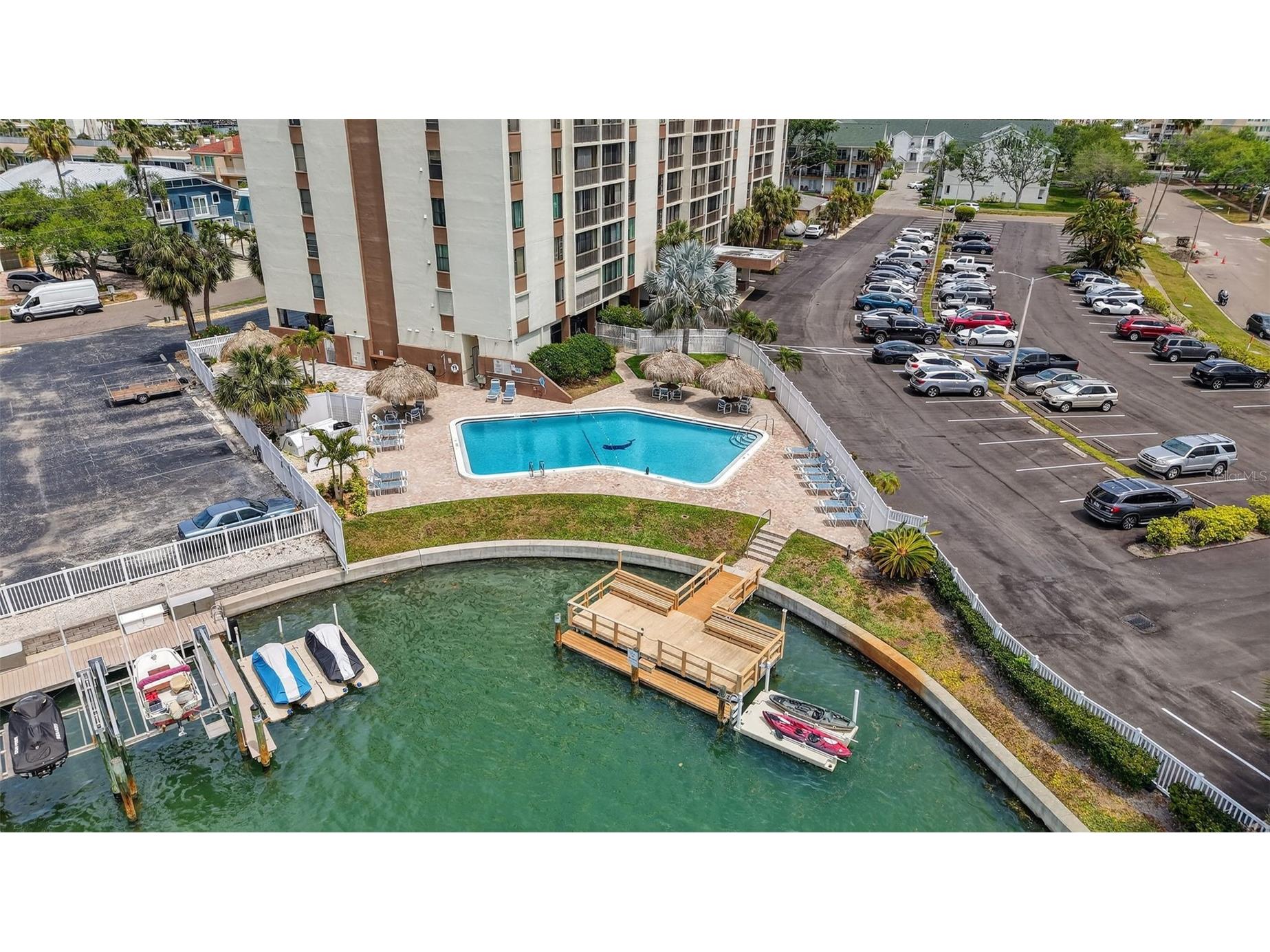 255 Dolphin Point #211 Clearwater FL 33767 TB8494349 image6