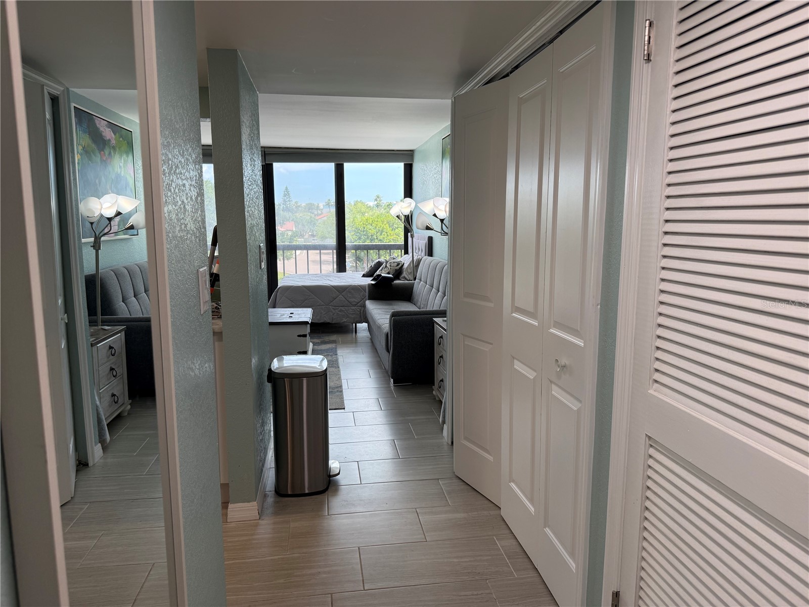 255 Dolphin Point #305 Clearwater Beach FL 33767 TB8505267 image19