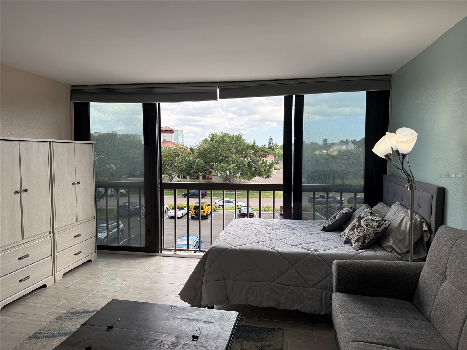 255 Dolphin Point #305 Clearwater Beach FL 33767 TB8505267 image4