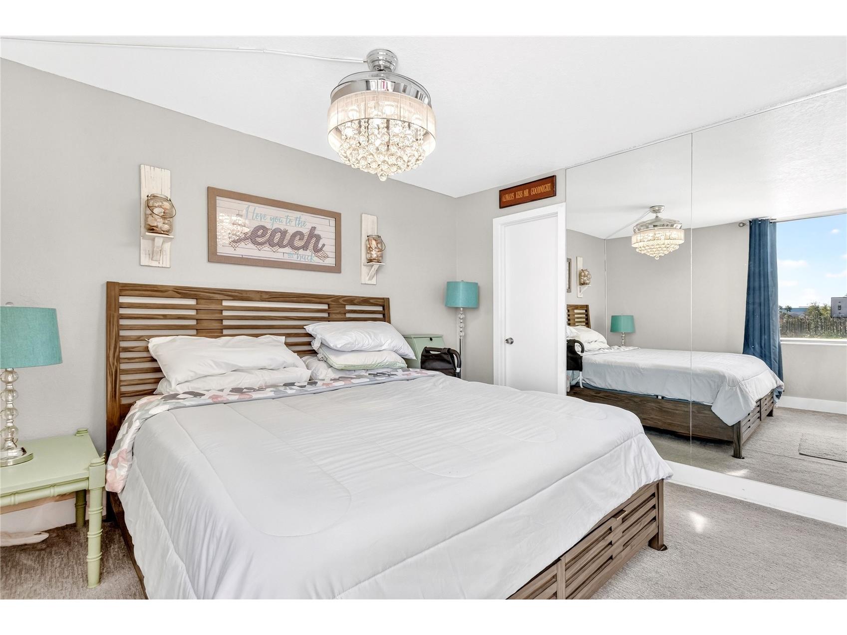 255 Dolphin Point #407 Clearwater Beach FL 33767 - CLEARWATER HARBOR S5141070 image12