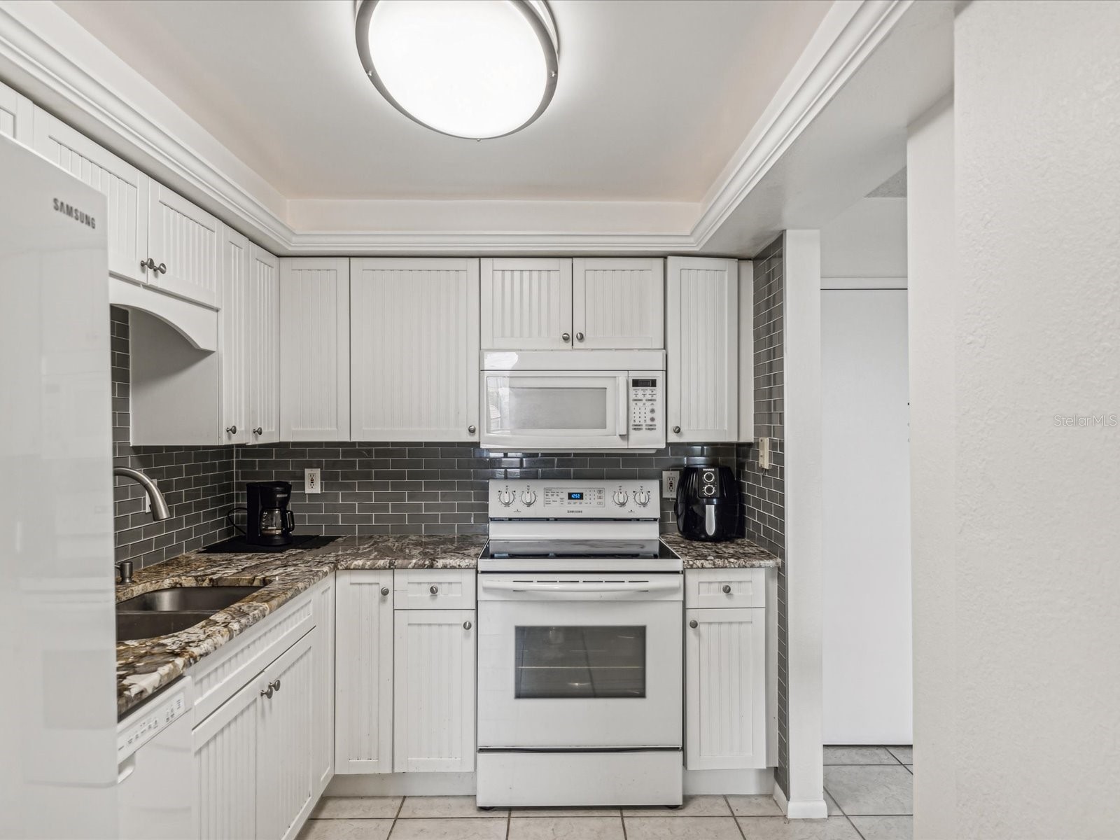255 Dolphin Point #501 Clearwater Beach FL 33767 TB8496532 image8