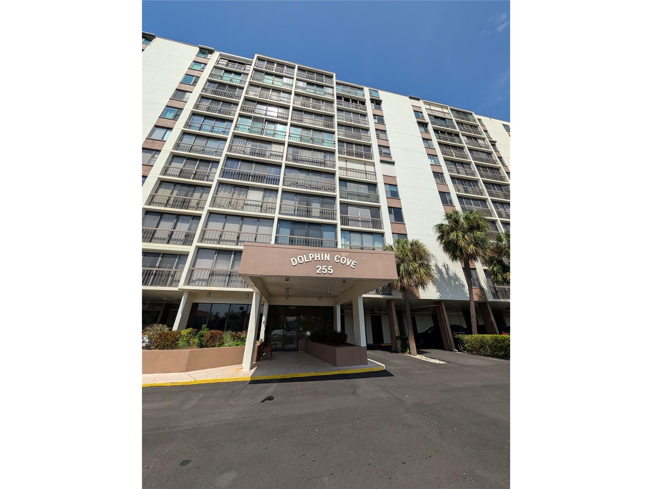 255 Dolphin Point #505 Clearwater Beach FL 33767 TB8491057 image1