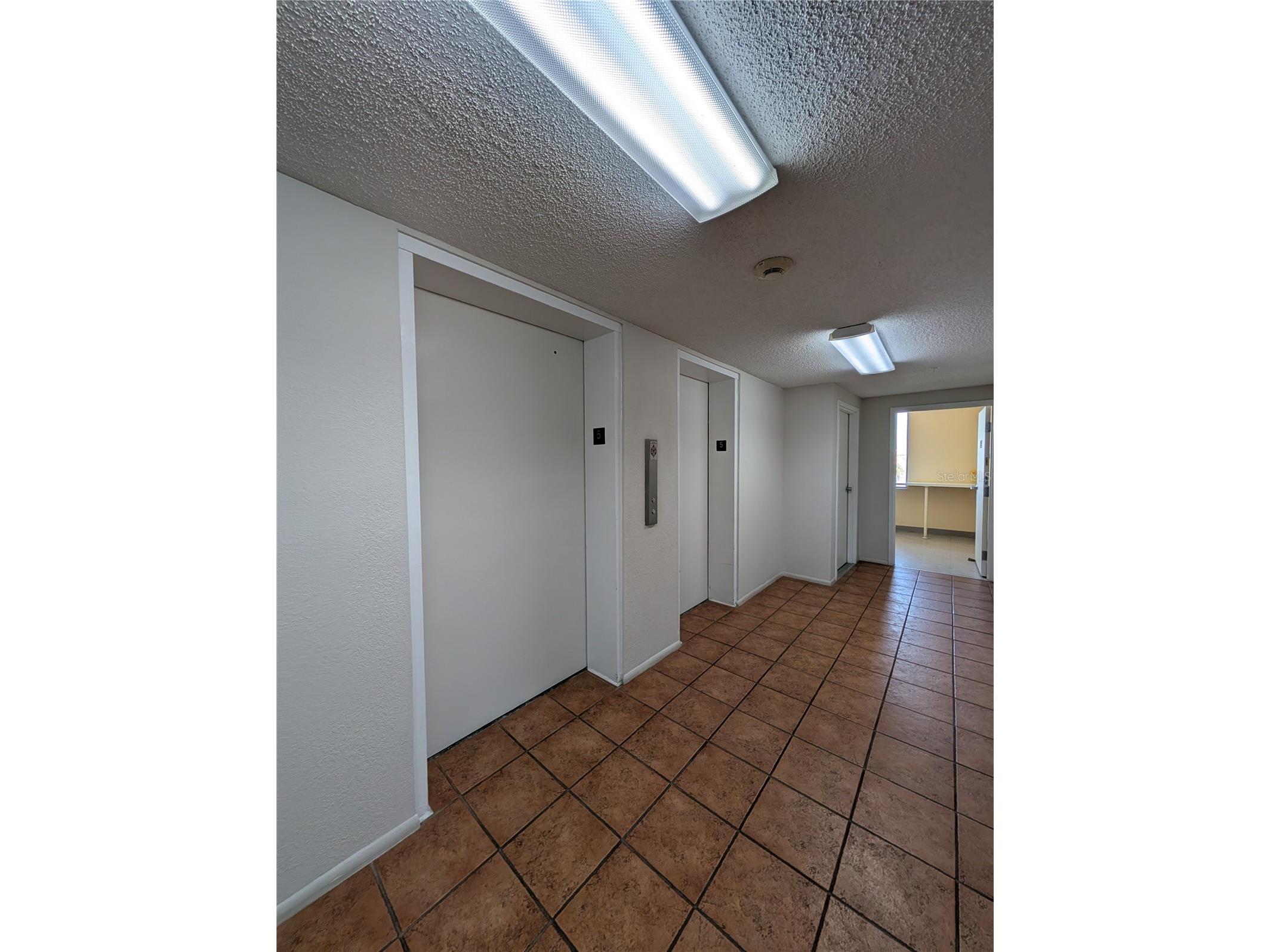 255 Dolphin Point #505 Clearwater Beach FL 33767 TB8491057 image27