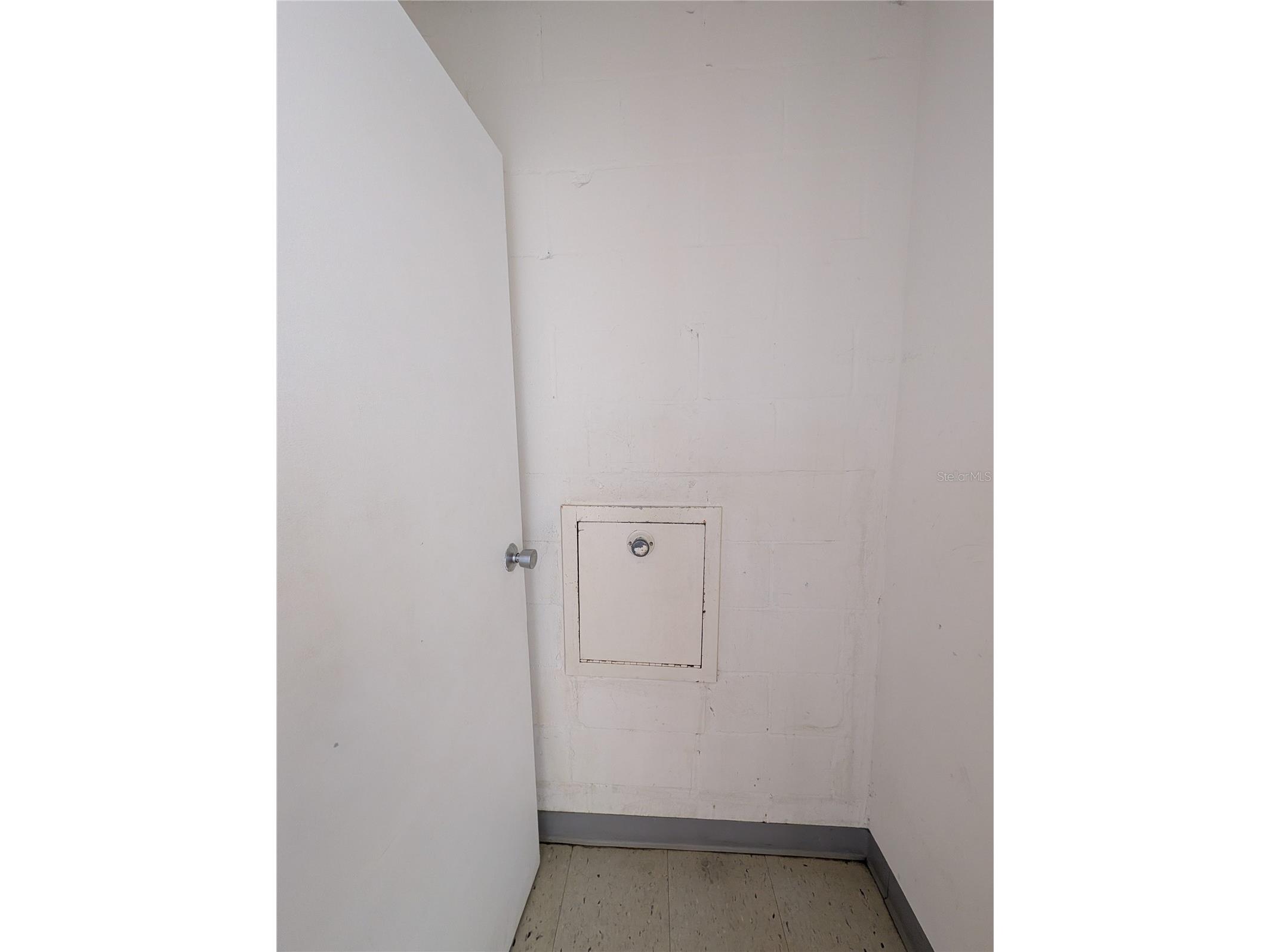 255 Dolphin Point #505 Clearwater Beach FL 33767 TB8491057 image30