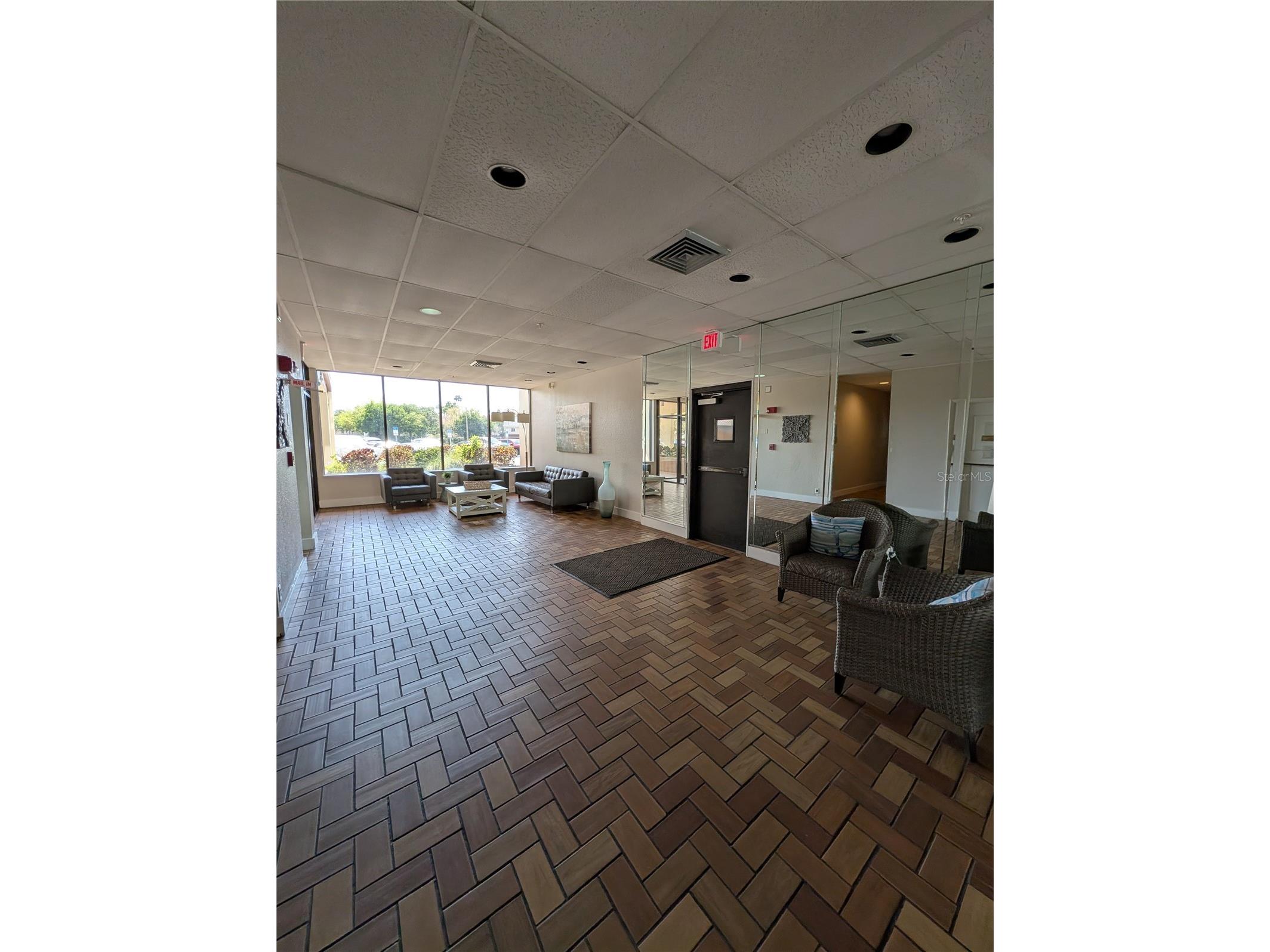 255 Dolphin Point #505 Clearwater Beach FL 33767 TB8491057 image43