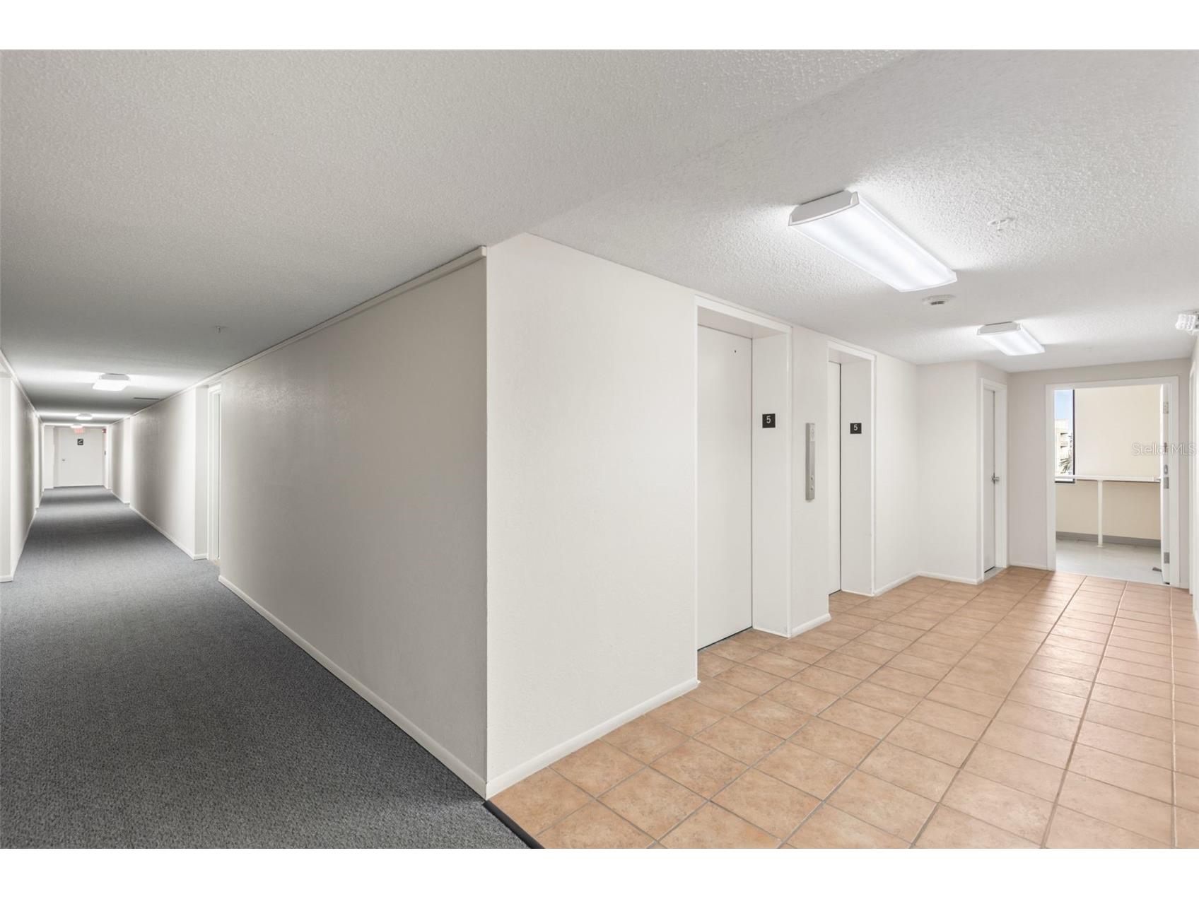 255 Dolphin Point #513 Clearwater Beach FL 33767 - INTERCOASTAL WATERWAY TB8489072 image18