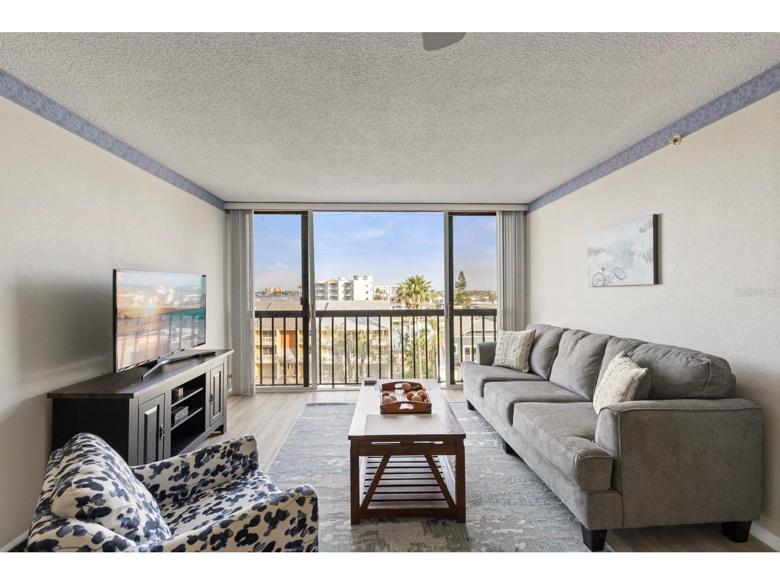 255 Dolphin Point #513 Clearwater Beach FL 33767 - INTERCOASTAL WATERWAY TB8489072 image5