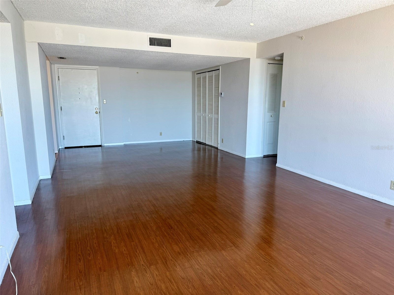 255 Dolphin Point #710 Clearwater Beach FL 33767 TB8488850 image5