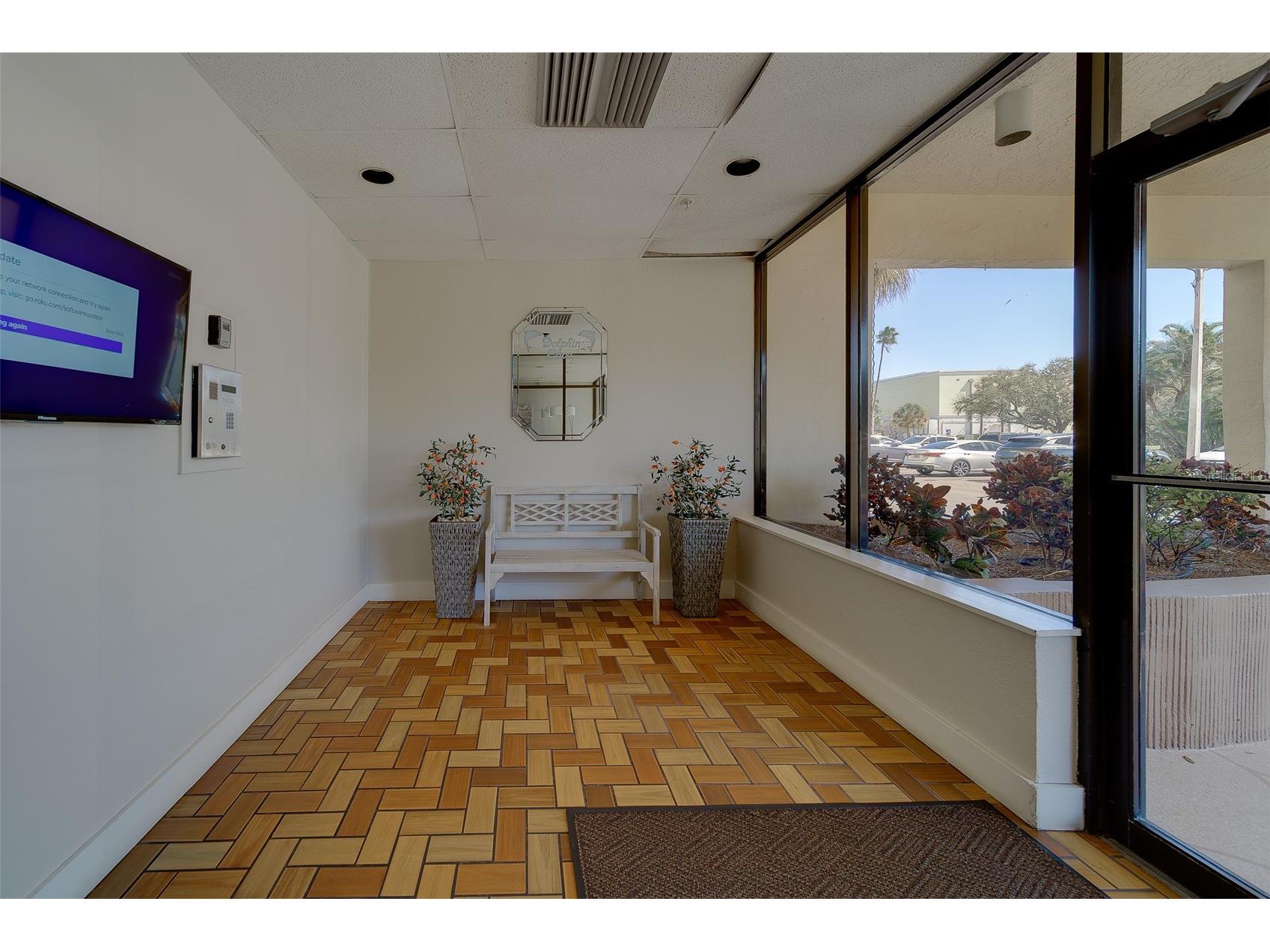 255 Dolphin Point #802 Clearwater Beach FL 33767 TB8503153 image27