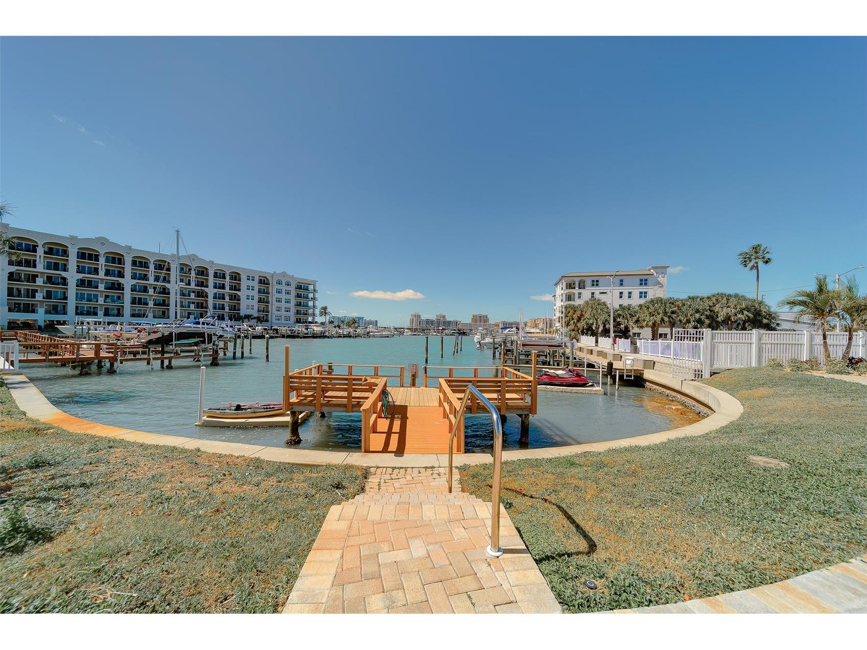 255 Dolphin Point #802 Clearwater Beach FL 33767 TB8503153 image30