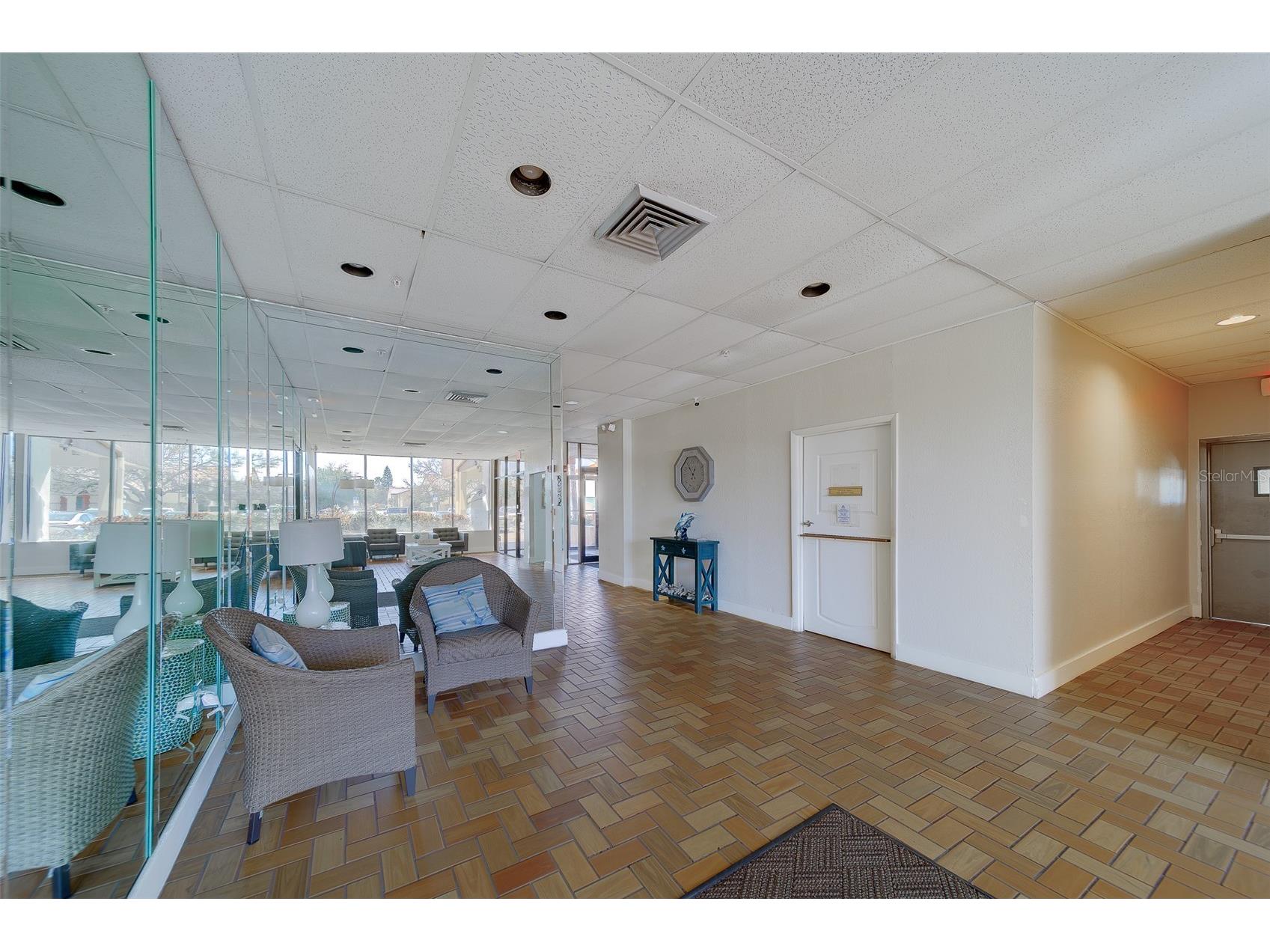 255 Dolphin Point #802 Clearwater Beach FL 33767 TB8503153 image37