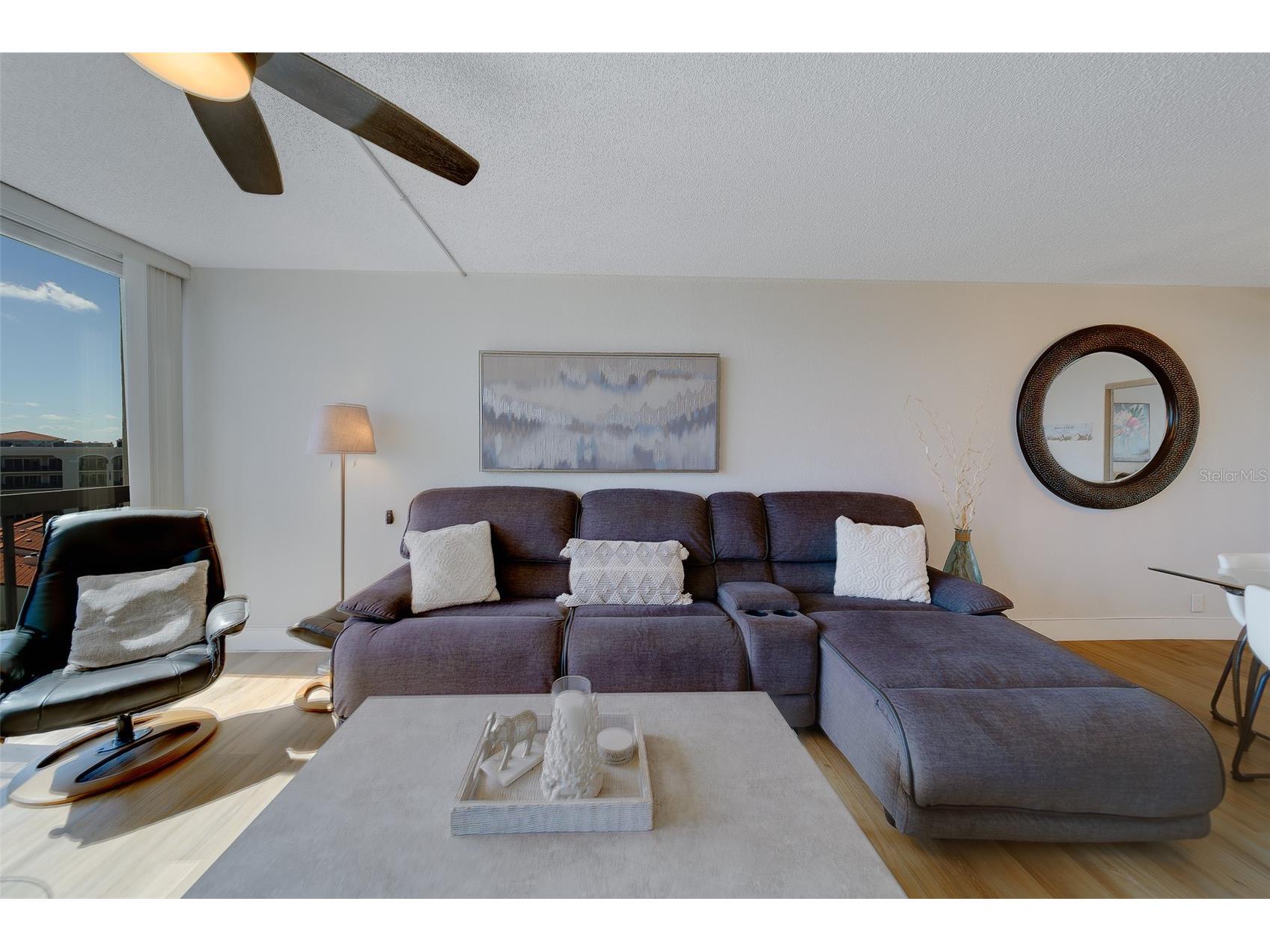 255 Dolphin Point #802 Clearwater Beach FL 33767 TB8503153 image8
