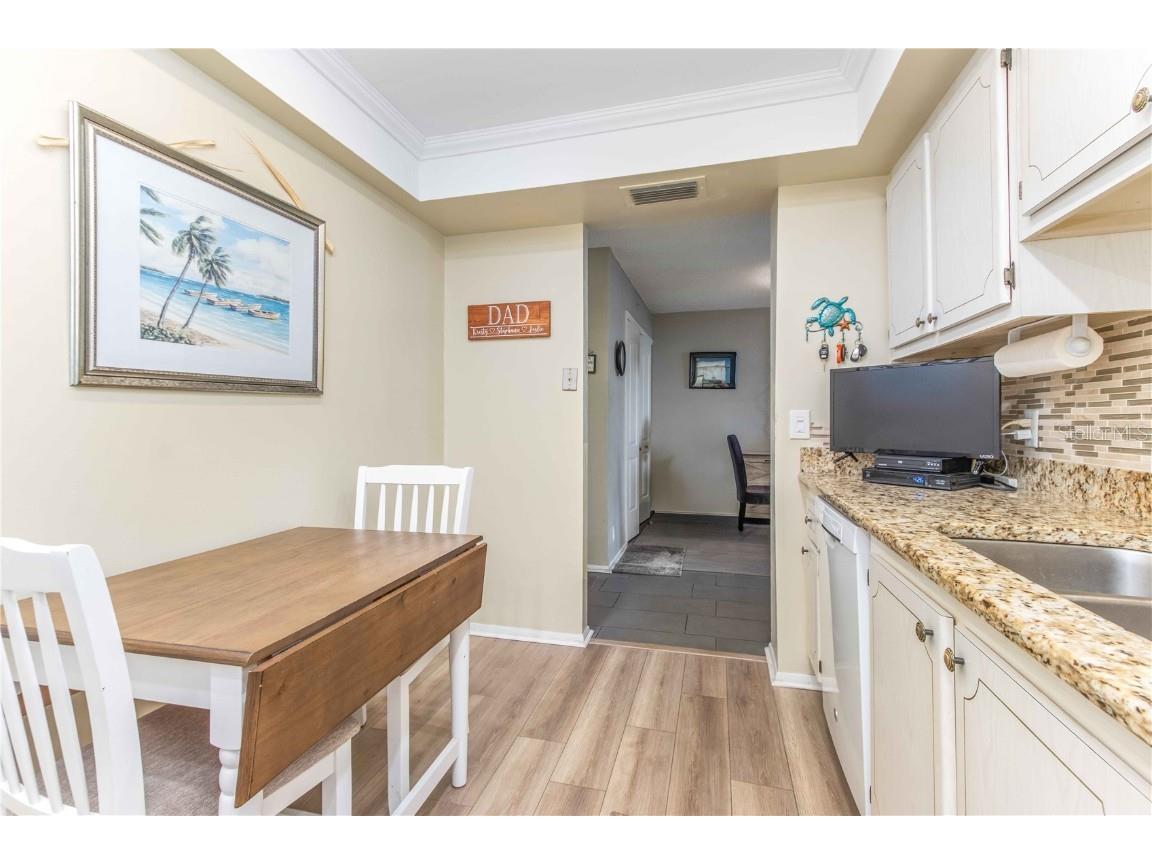 255 Dolphin Point #803 Clearwater Beach FL 33767 TB8454522 image12