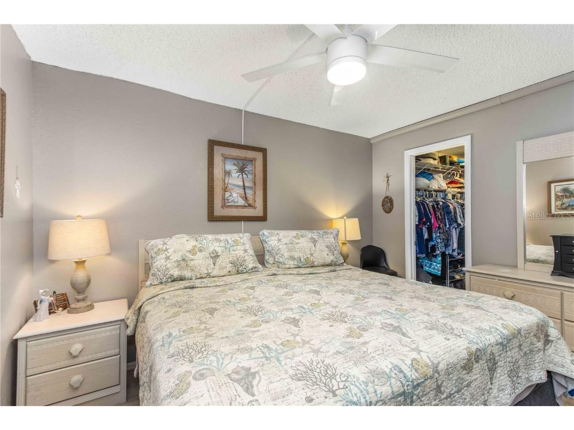 255 Dolphin Point #803 Clearwater Beach FL 33767 TB8454522 image15