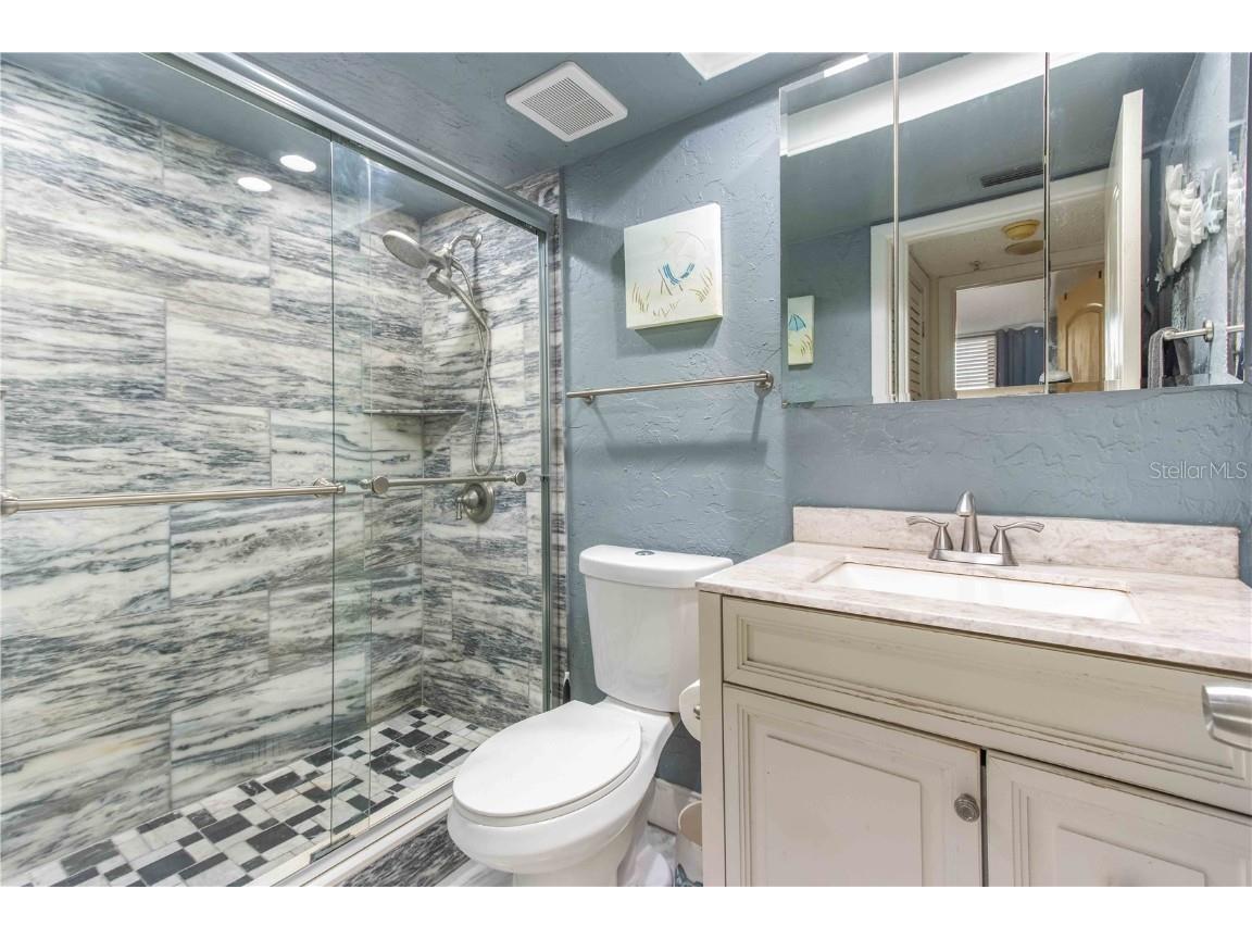 255 Dolphin Point #803 Clearwater Beach FL 33767 TB8454522 image19