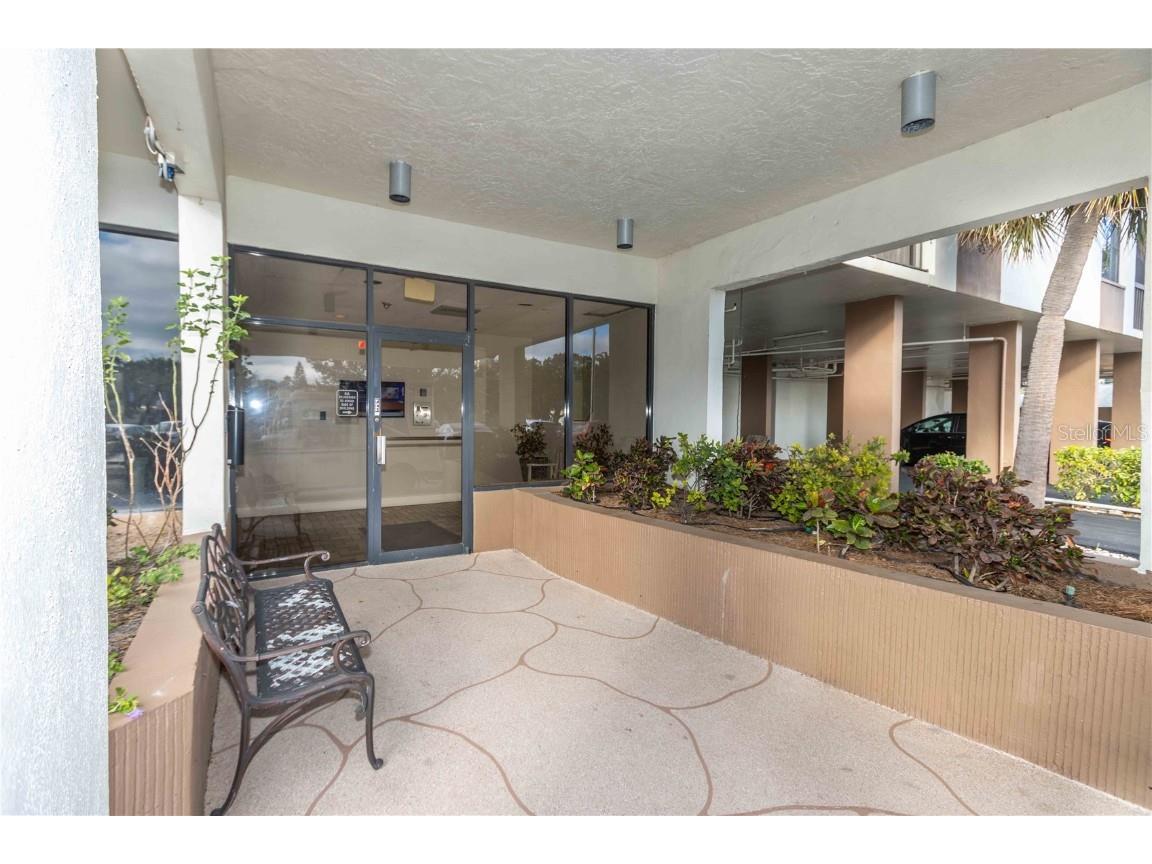 255 Dolphin Point #803 Clearwater Beach FL 33767 TB8454522 image32