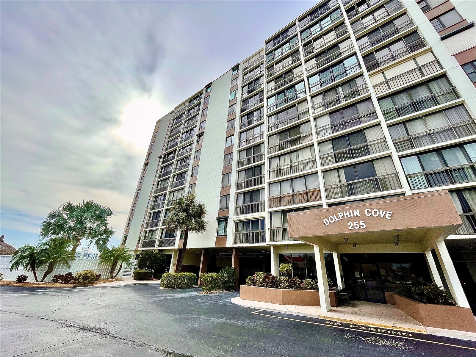 255 Dolphin Point #809 Clearwater FL 33767 - GULF OF MEXICO U8246959 image1