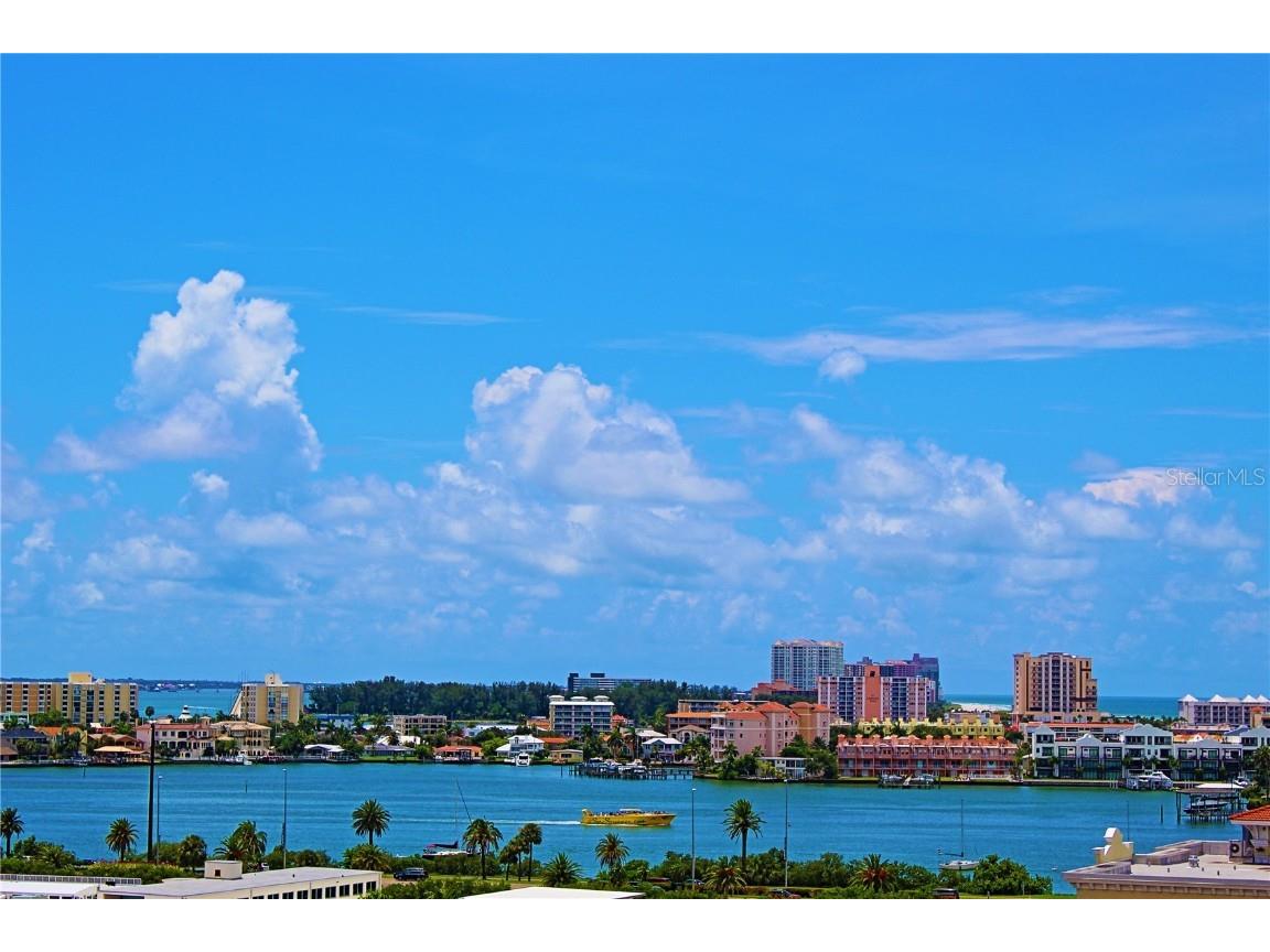 255 Dolphin Point #PH-2 Clearwater FL 33767 U8195597 image1