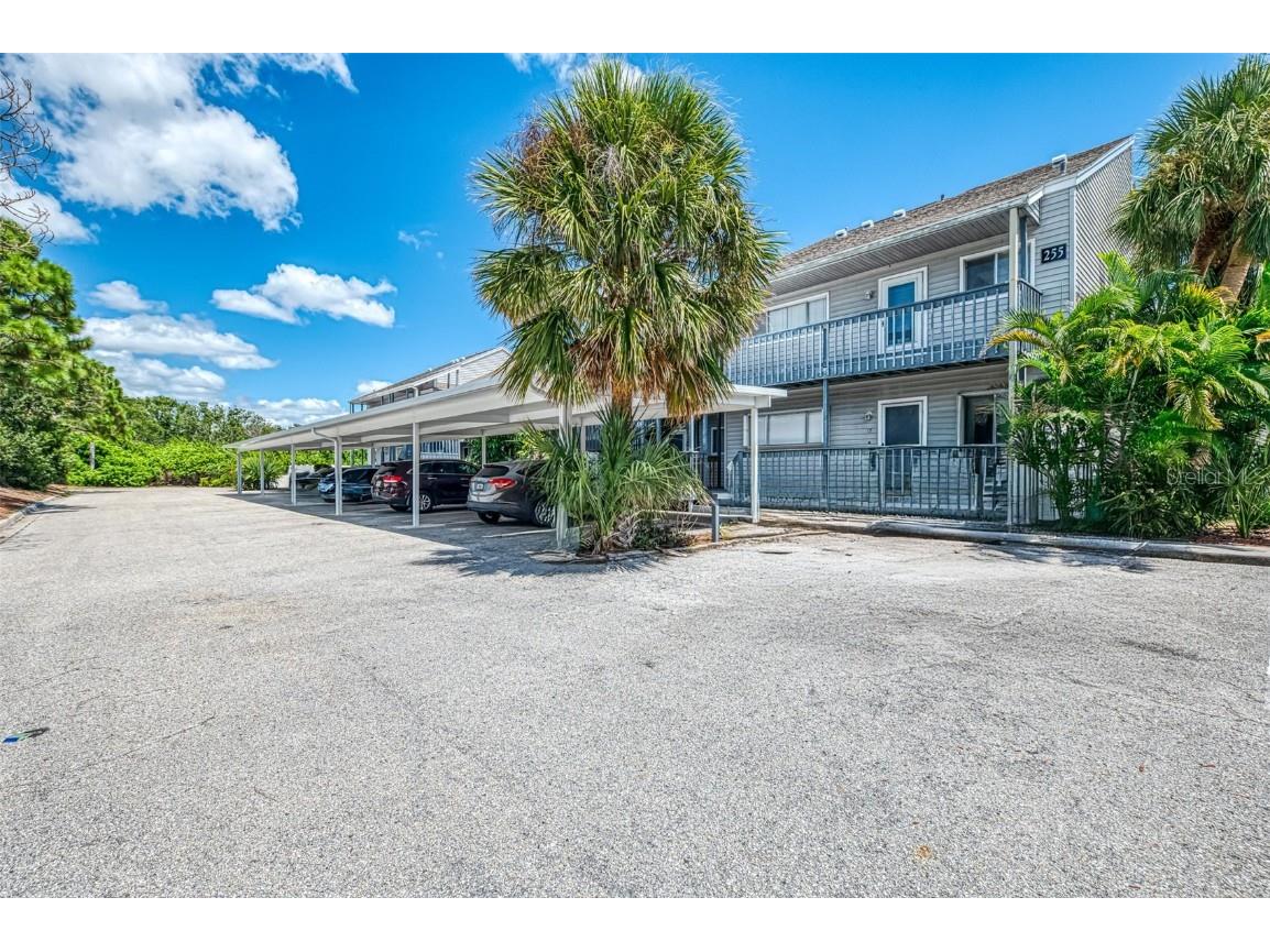 255 Fenwick Drive #18 Venice FL 34285 A4665037 image1