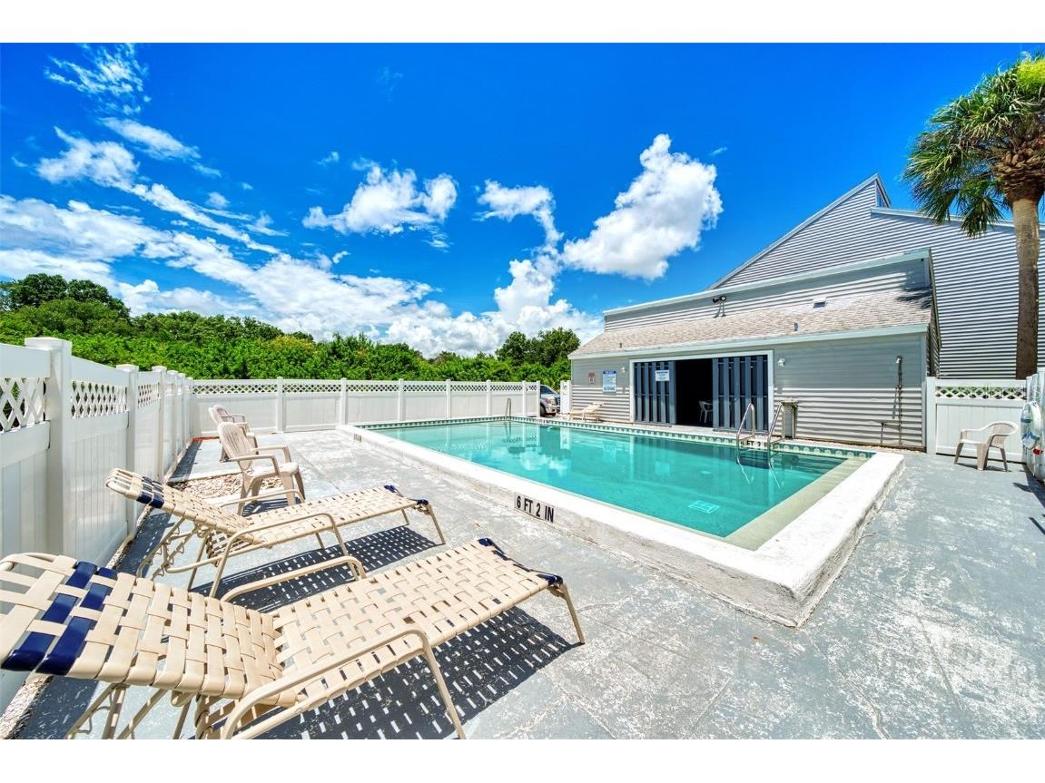 255 Fenwick Drive #18 Venice FL 34285 A4665037 image38