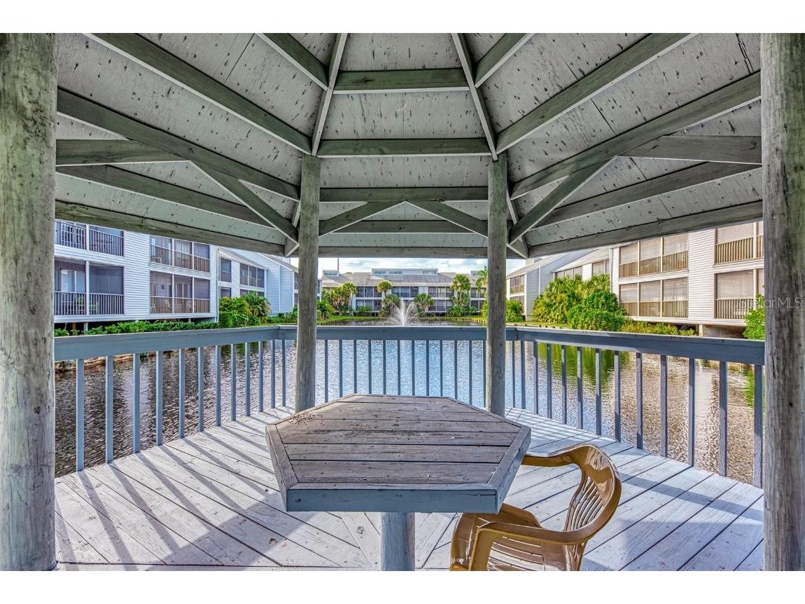 255 Fenwick Drive #18 Venice FL 34285 A4665037 image46