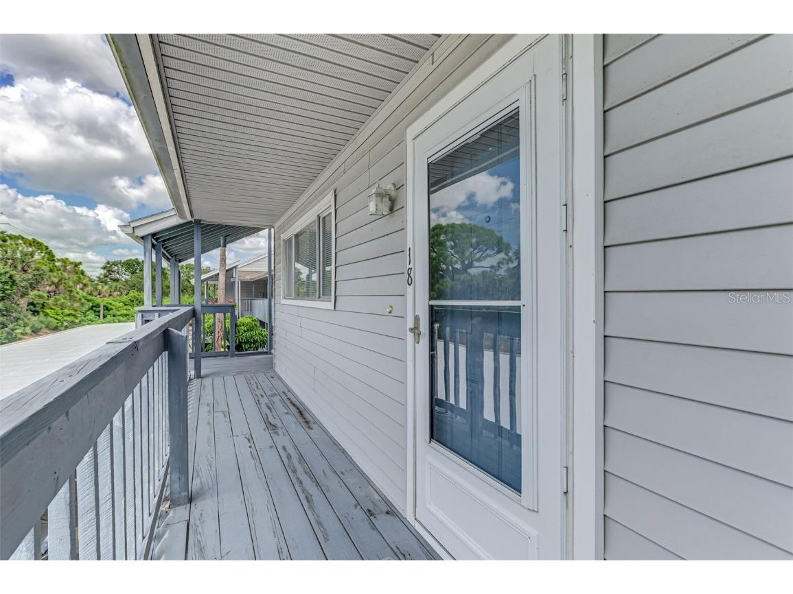 255 Fenwick Drive #18 Venice FL 34285 A4665037 image5