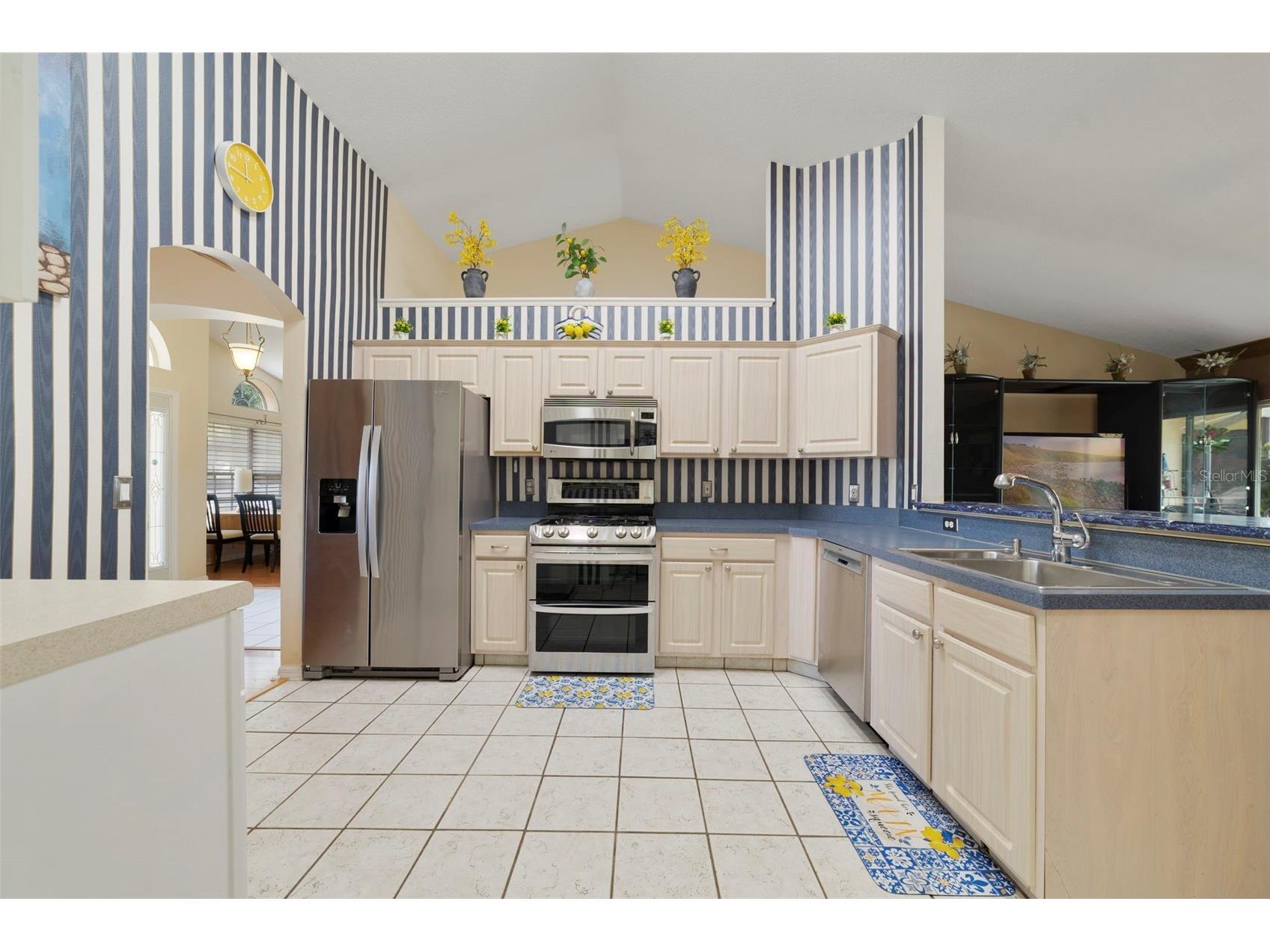 255 Loma Del Sol Drive Davenport FL 33896 O6423945 image4