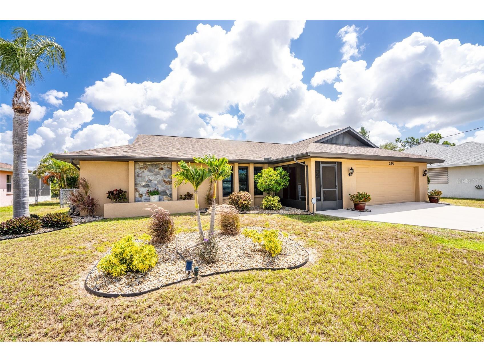 255 Mark Twain Lane Rotonda West FL 33947 D6147818 image1