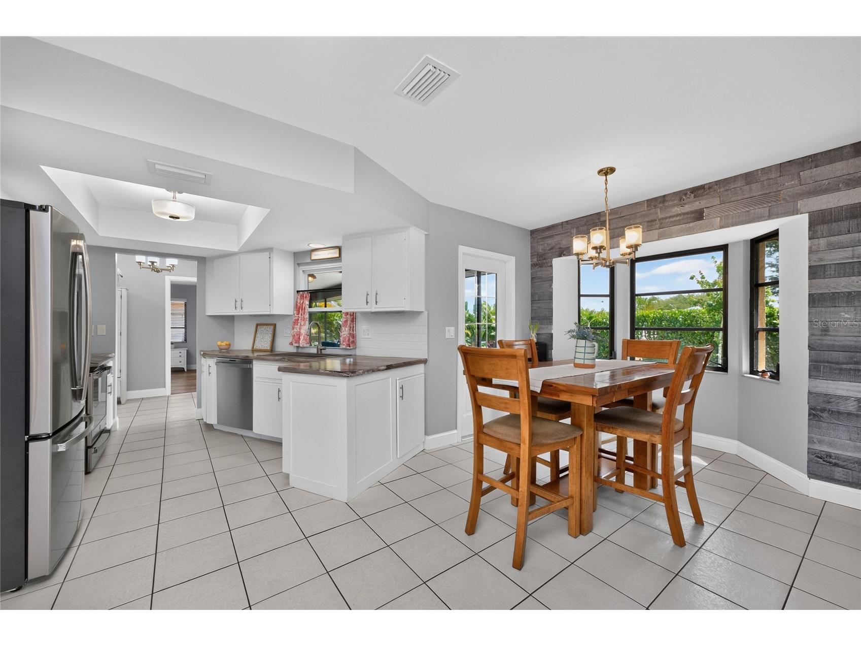 255 Mark Twain Lane Rotonda West FL 33947 D6147818 image14