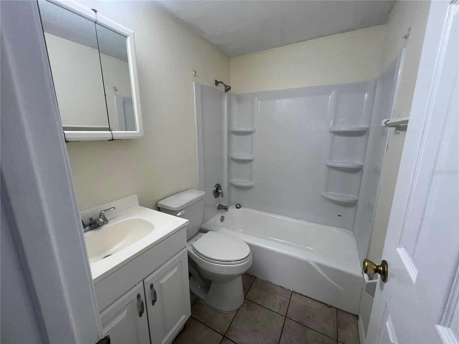 255 Pineapple Street #3 Englewood FL 34223 C7525069 image6