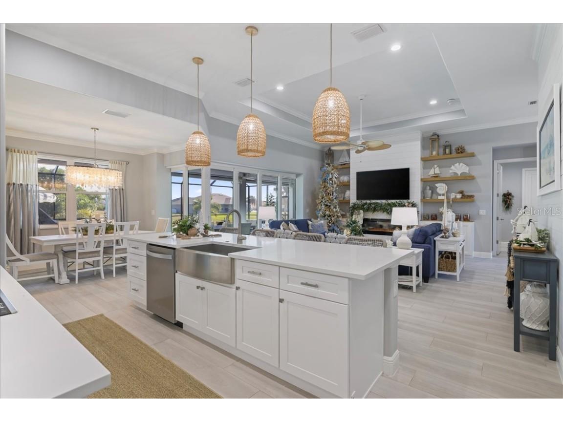 255 Rotonda Boulevard S Rotonda West FL 33947 A4672142 image13