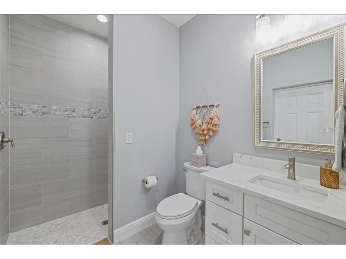 255 Rotonda Boulevard S Rotonda West FL 33947 A4672142 image33