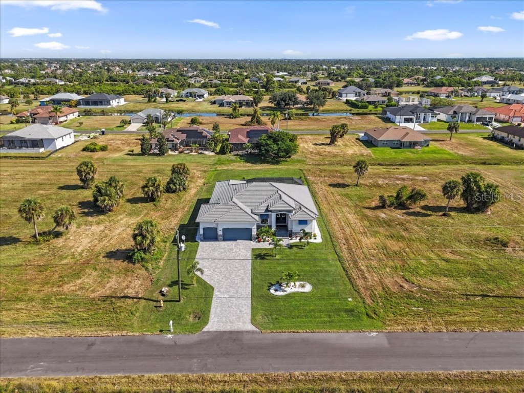 255 Rotonda Boulevard S Rotonda West FL 33947 A4672142 image45