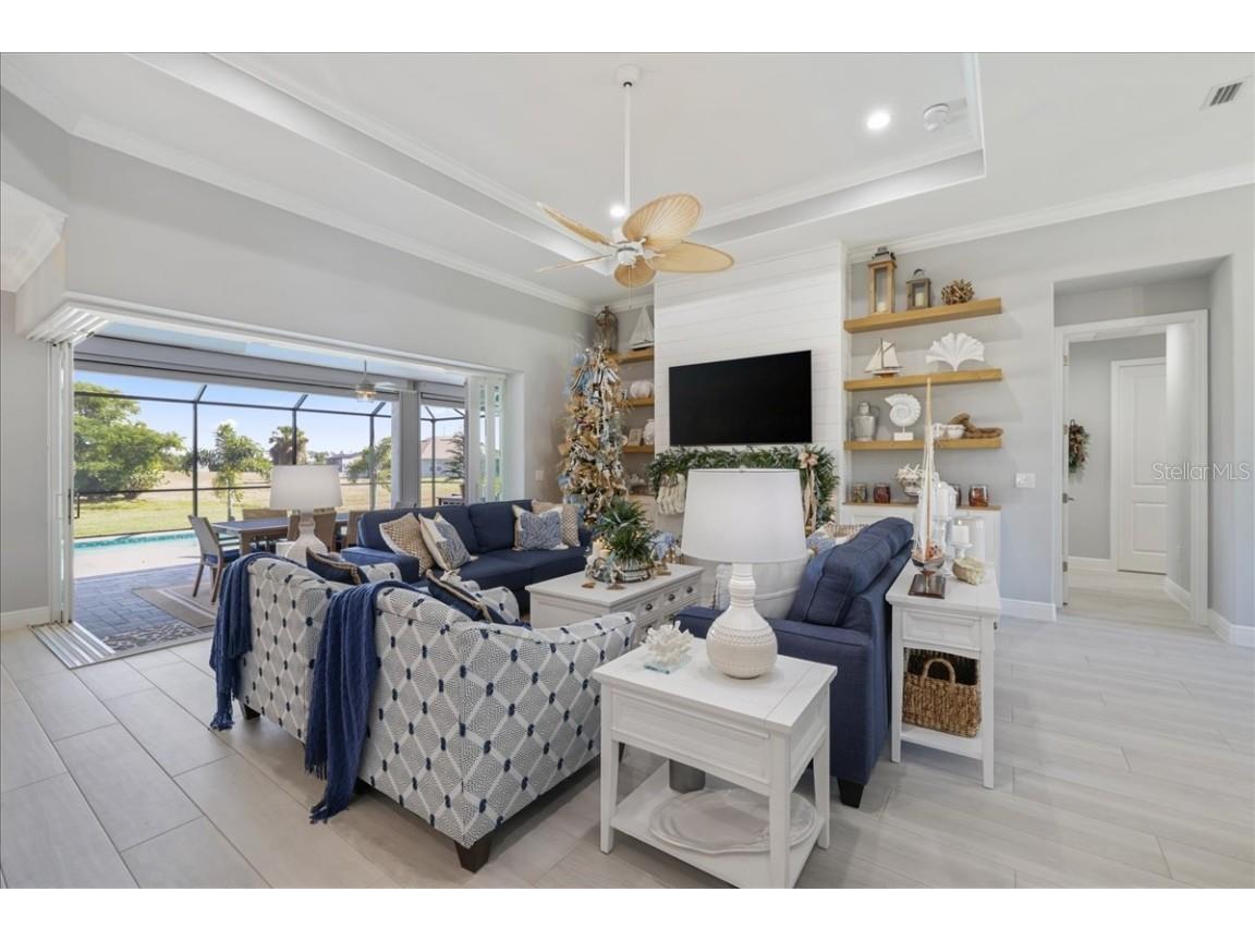 255 Rotonda Boulevard S Rotonda West FL 33947 A4672142 image8