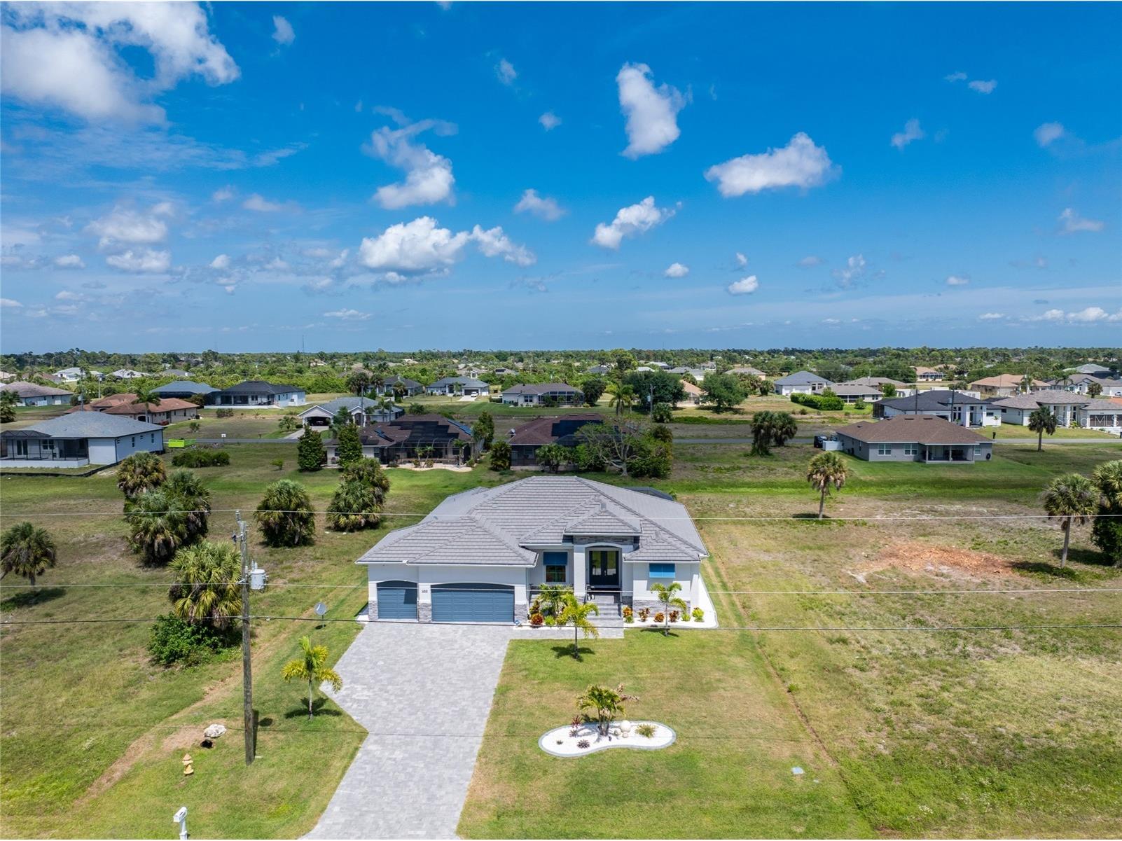 255 Rotonda Boulevard S Rotonda West FL 33947 D6147282 image2