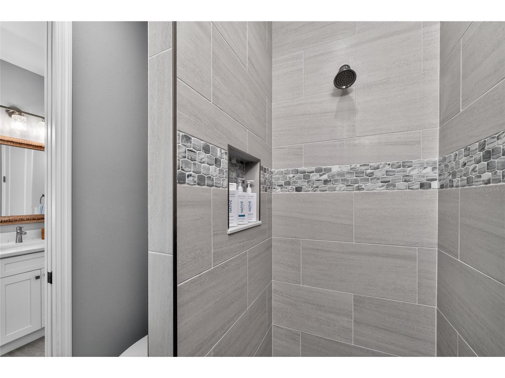 255 Rotonda Boulevard S Rotonda West FL 33947 D6147282 image28