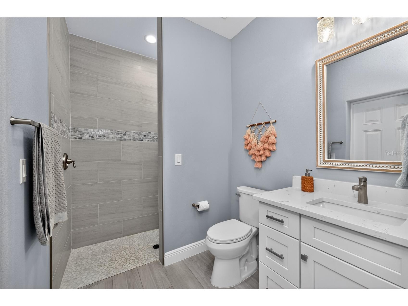 255 Rotonda Boulevard S Rotonda West FL 33947 D6147282 image31