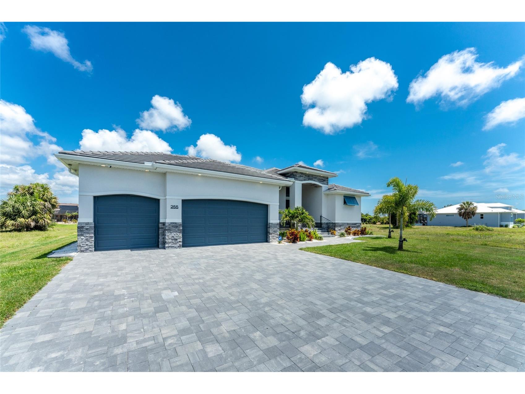 255 Rotonda Boulevard S Rotonda West FL 33947 D6147282 image48
