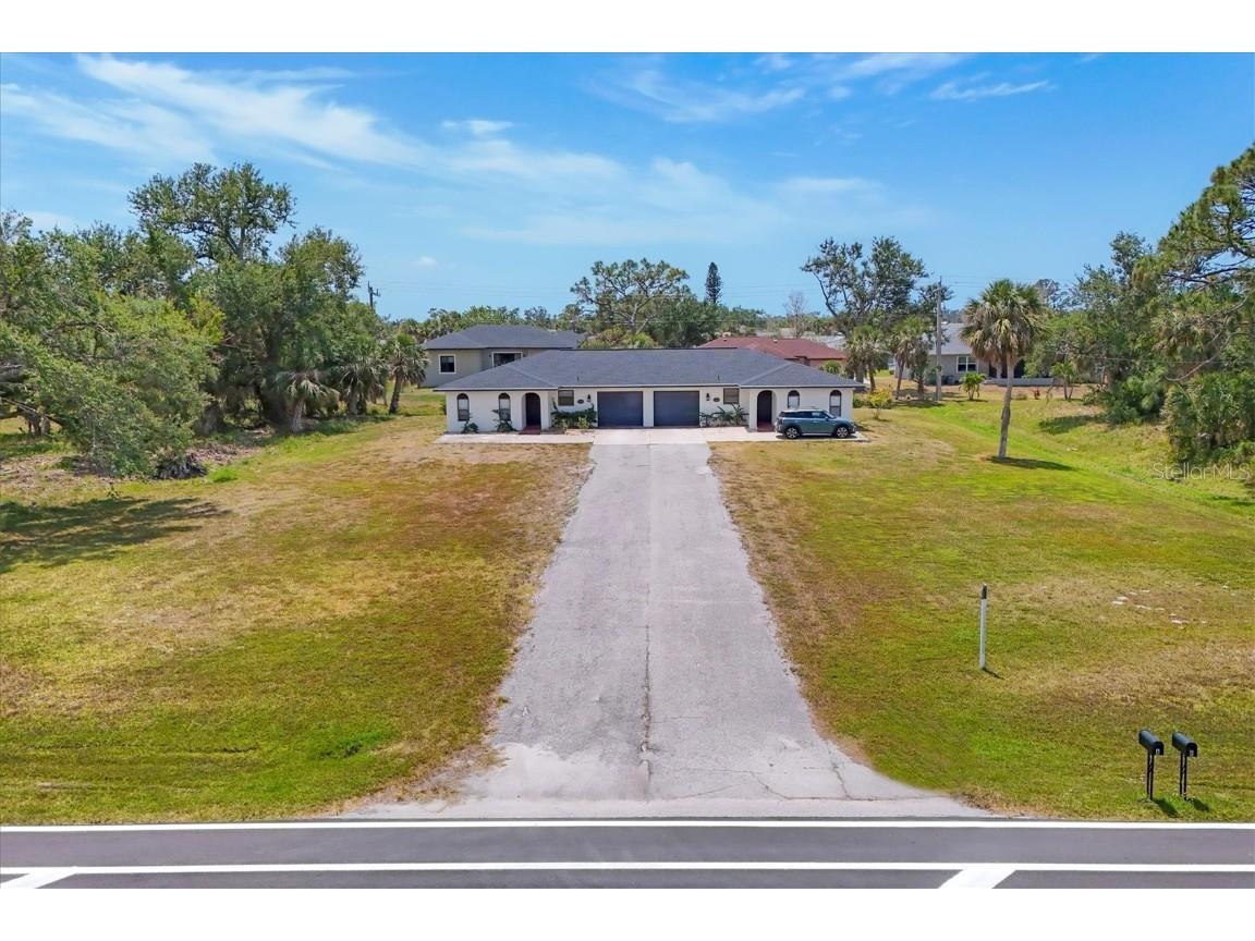 255 Rotonda Boulevard W #A AND B Rotonda West FL 33947 D6142059 image1