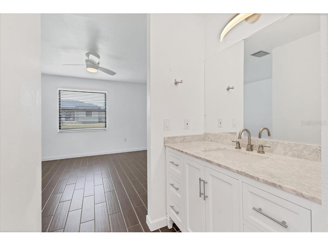 255 Rotonda Boulevard W #A AND B Rotonda West FL 33947 D6142059 image18